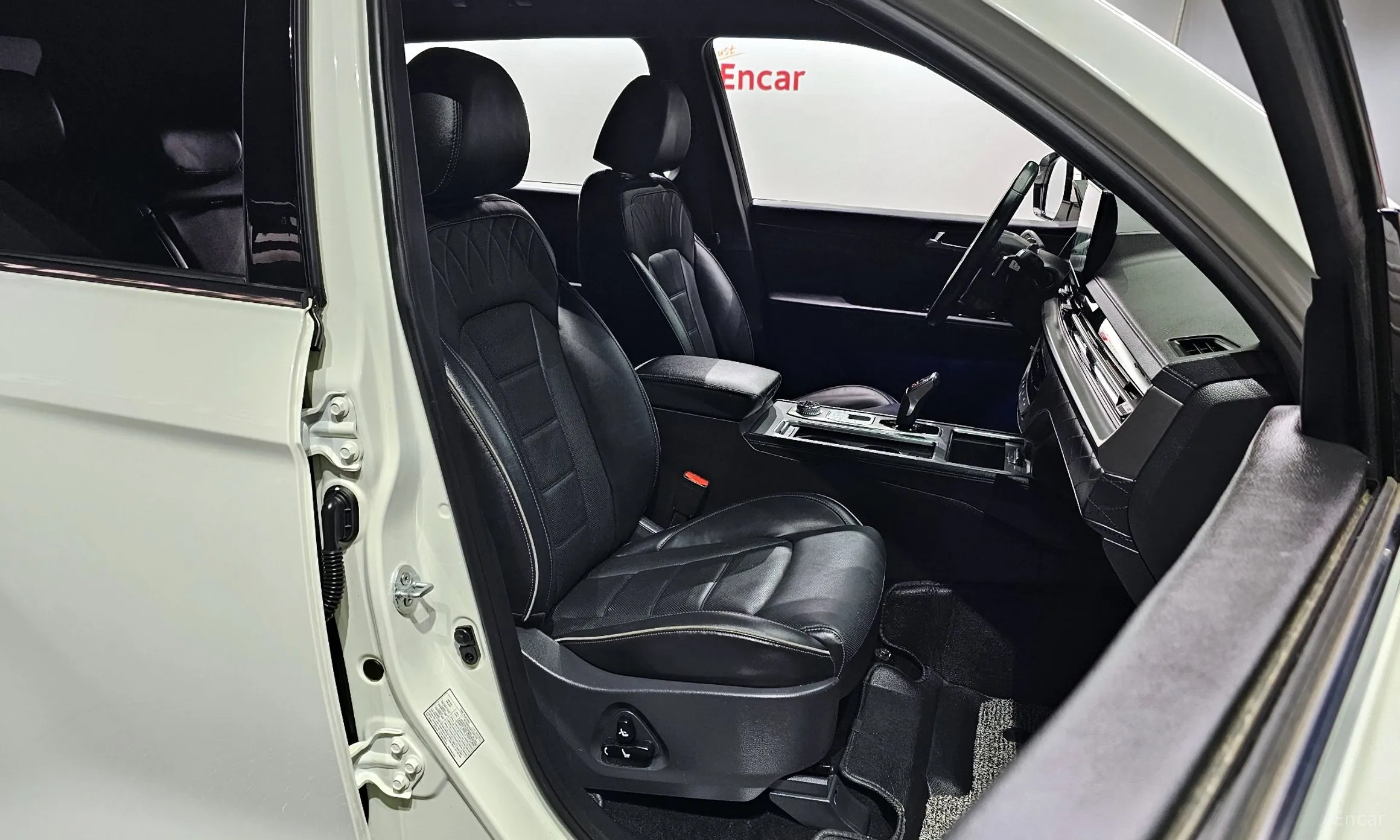 KG Mobility (SsangYong) Rexton New Arena превью 10