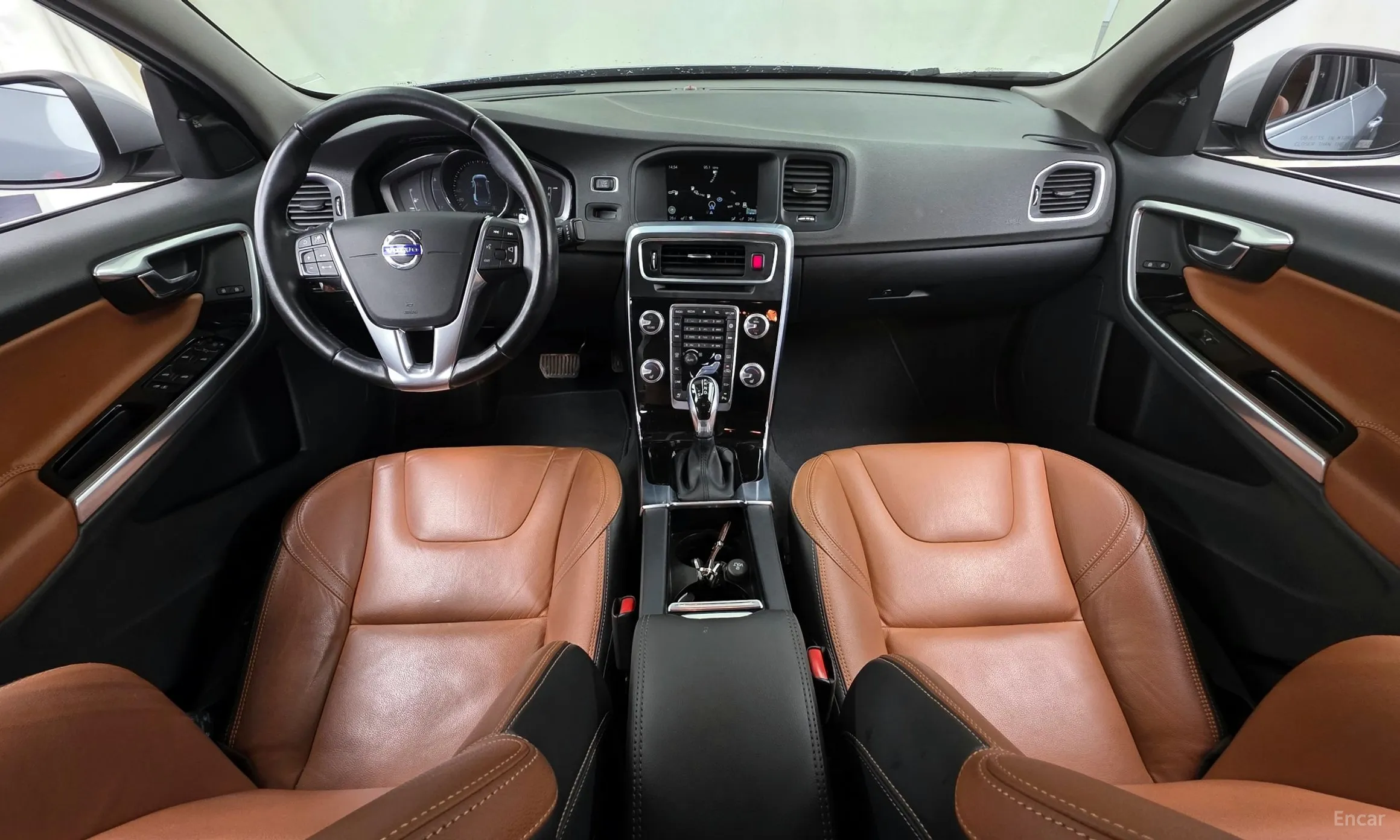 Volvo S60 превью 7