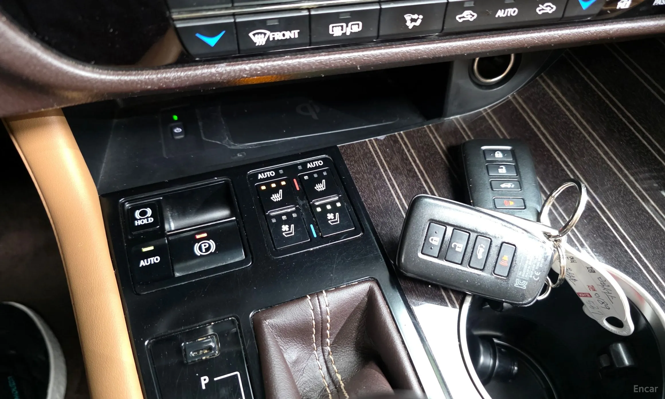 Lexus RX350 4th Generation превью 16