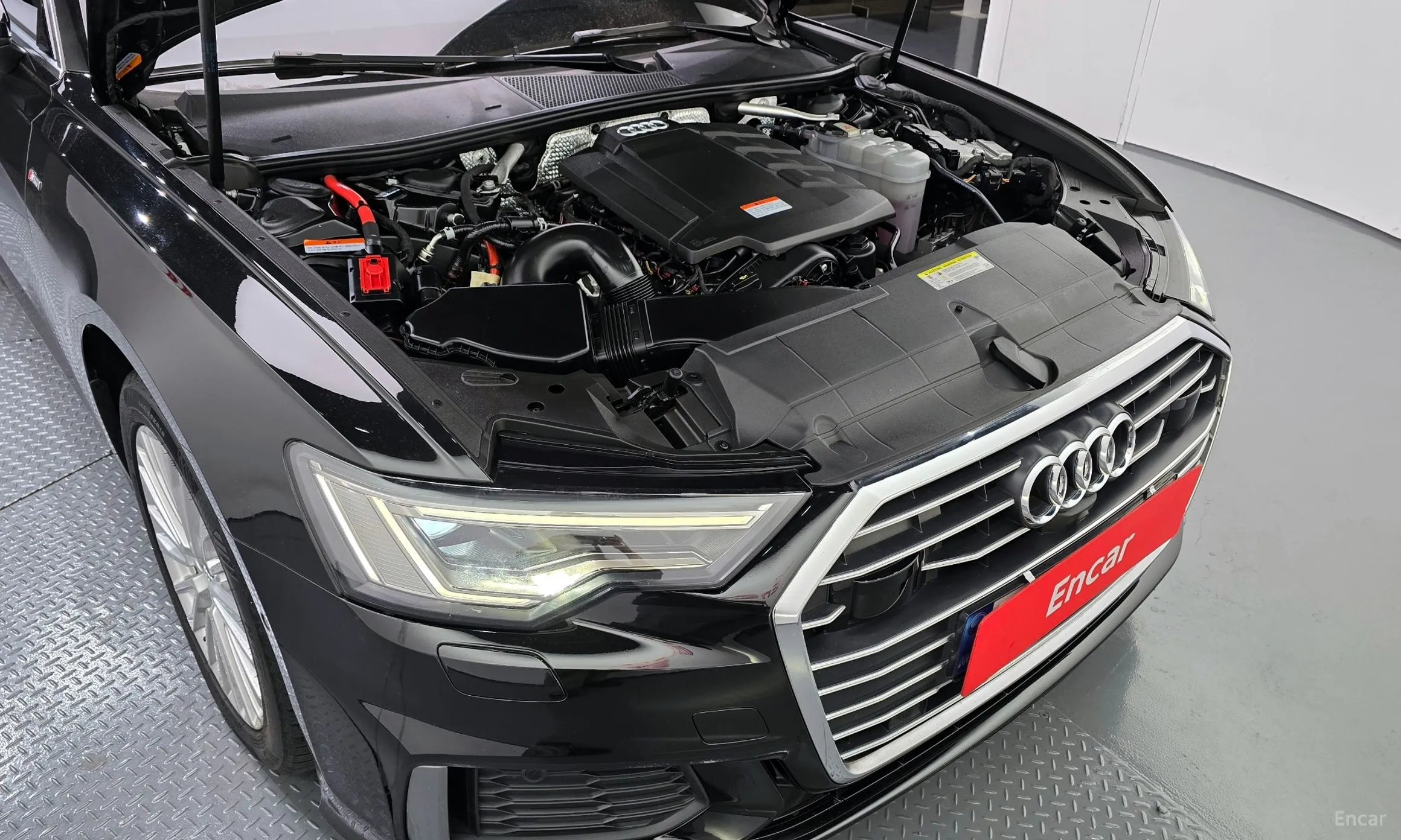 Audi A6 (C8) превью 6