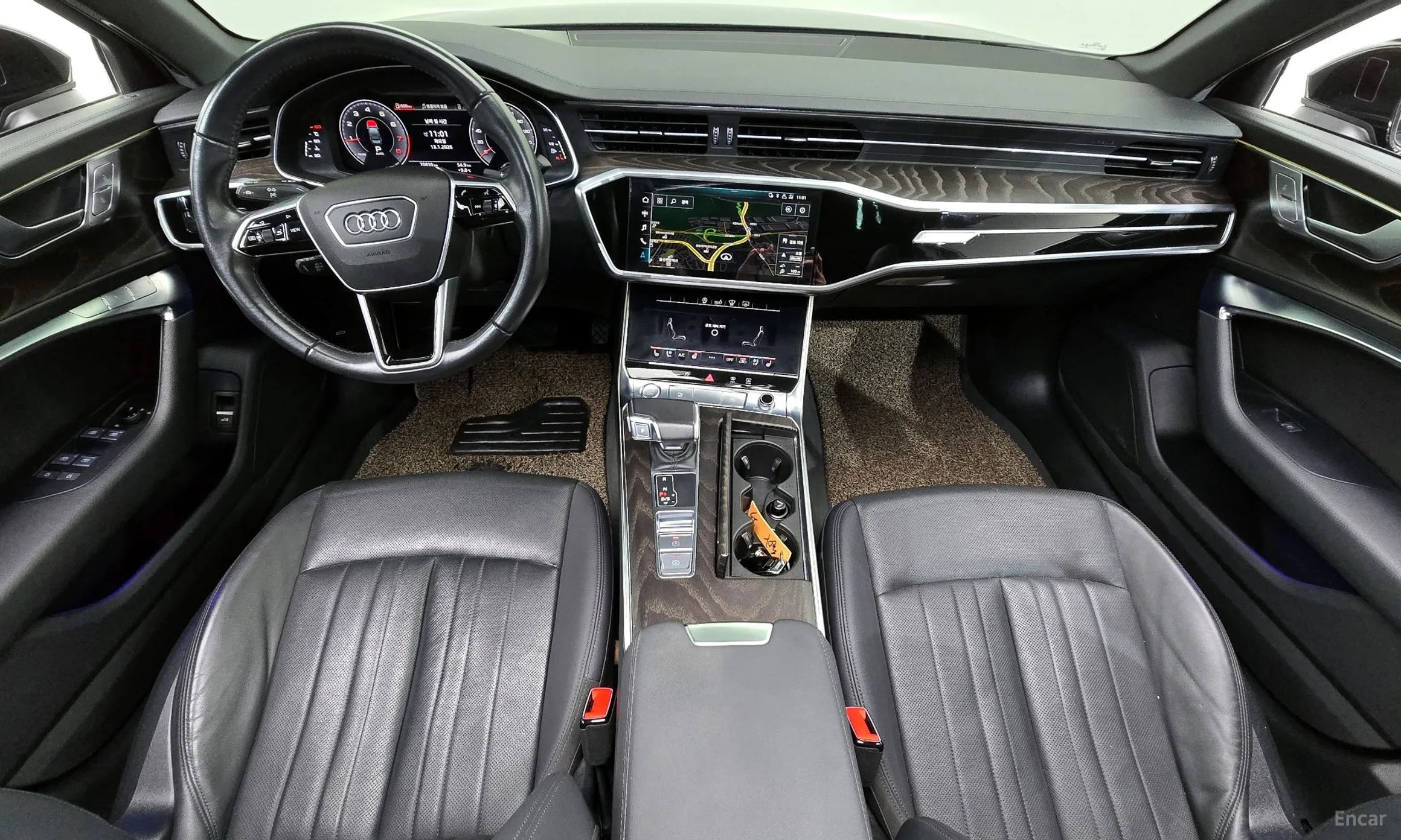 Audi A6 (C8) превью 7