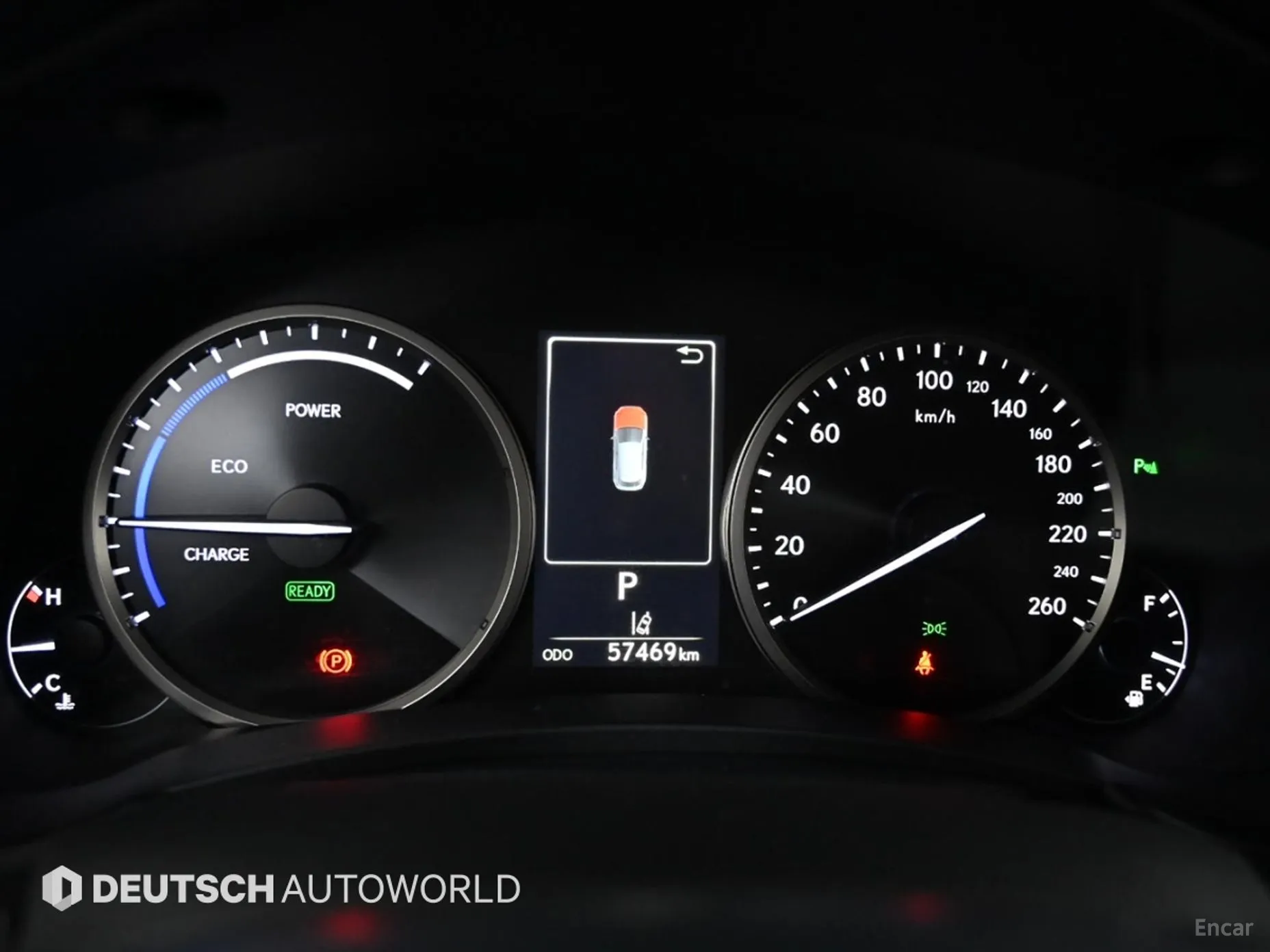 Lexus NX300h превью 8