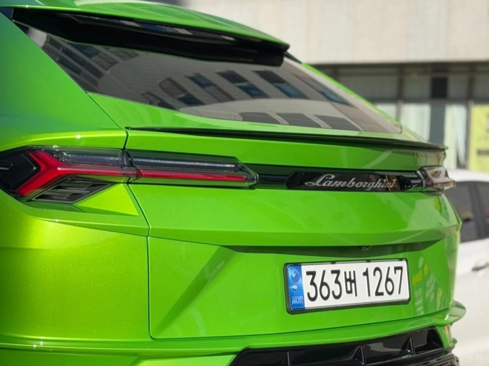Lamborghini Urus превью 12