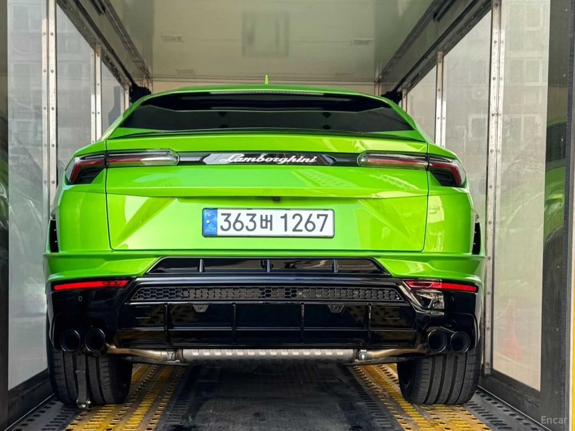 Lamborghini Urus превью 2
