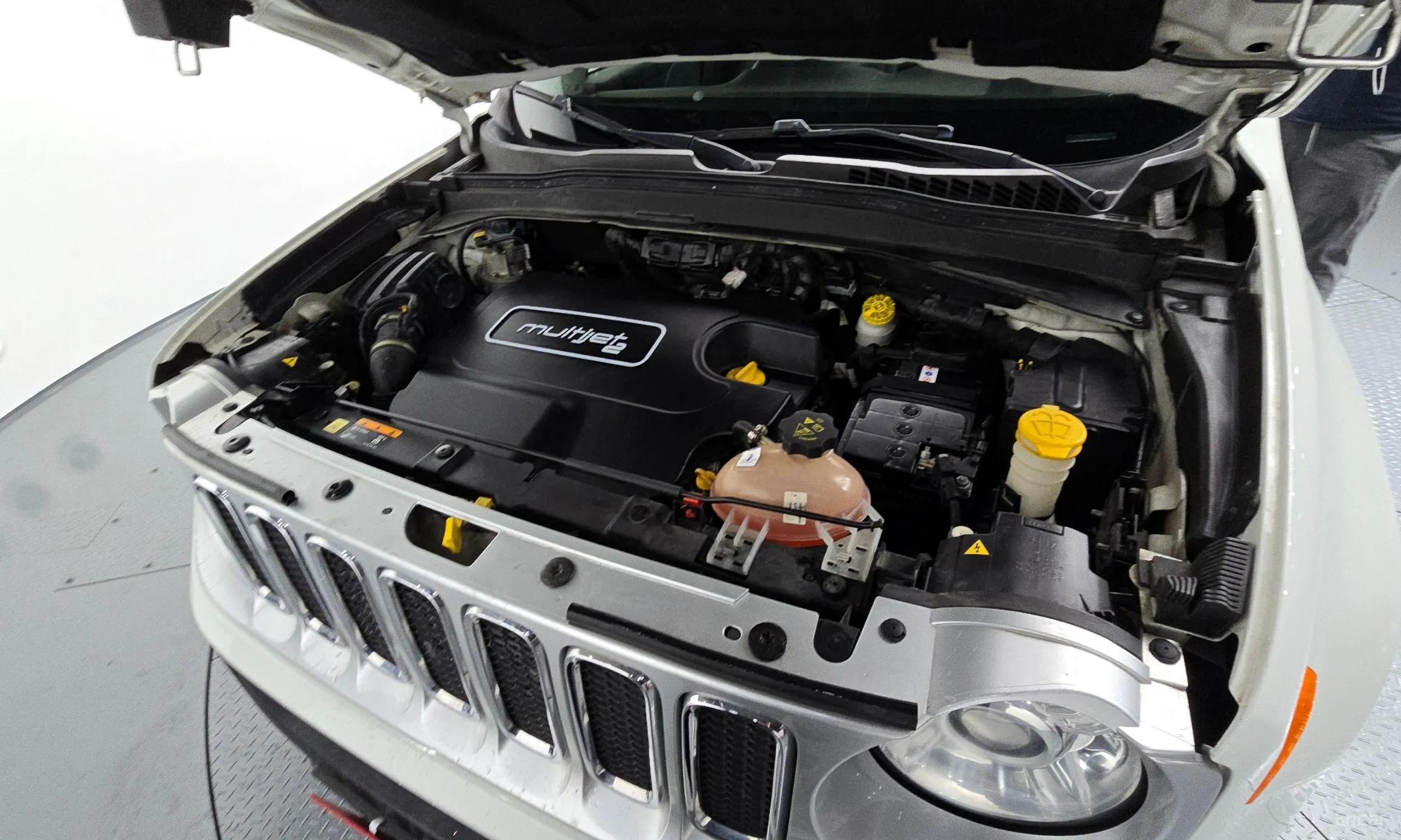 Jeep Renegade превью 6