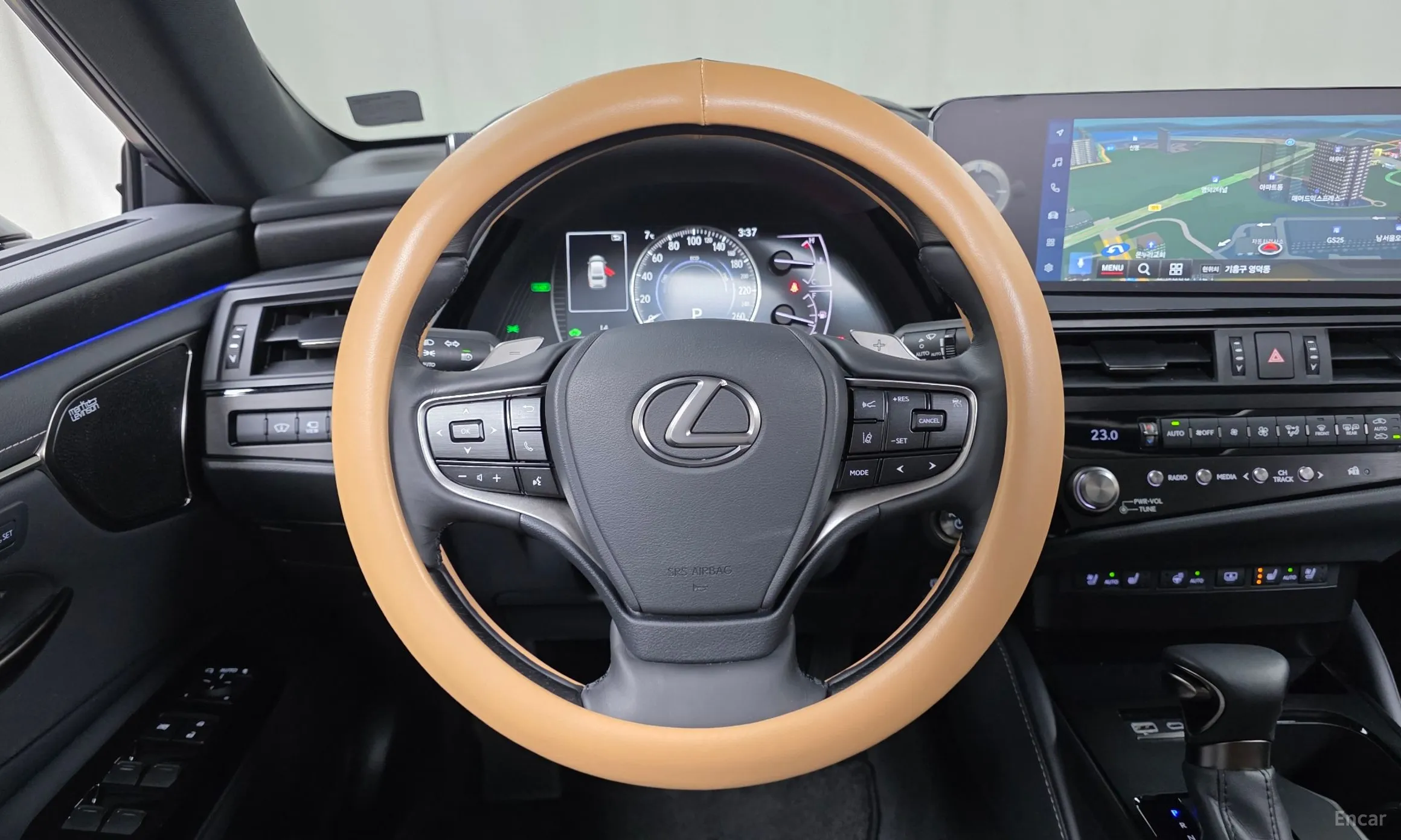 Lexus ES300h 7th Generation превью 13