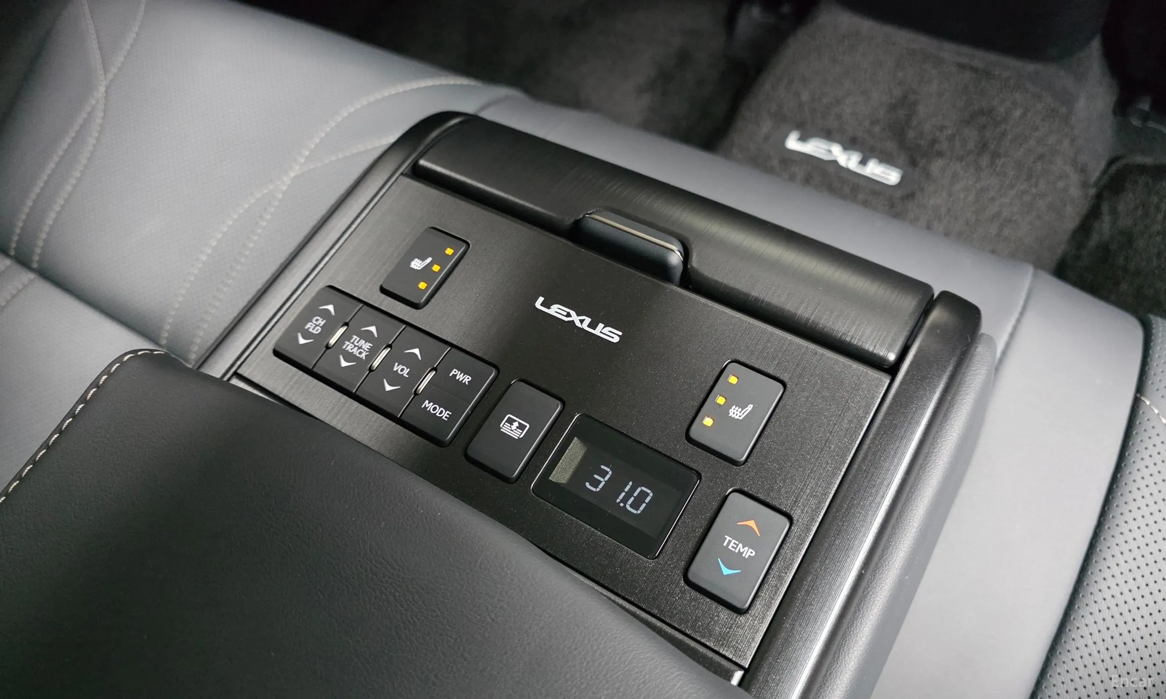 Lexus ES300h 7th Generation превью 18