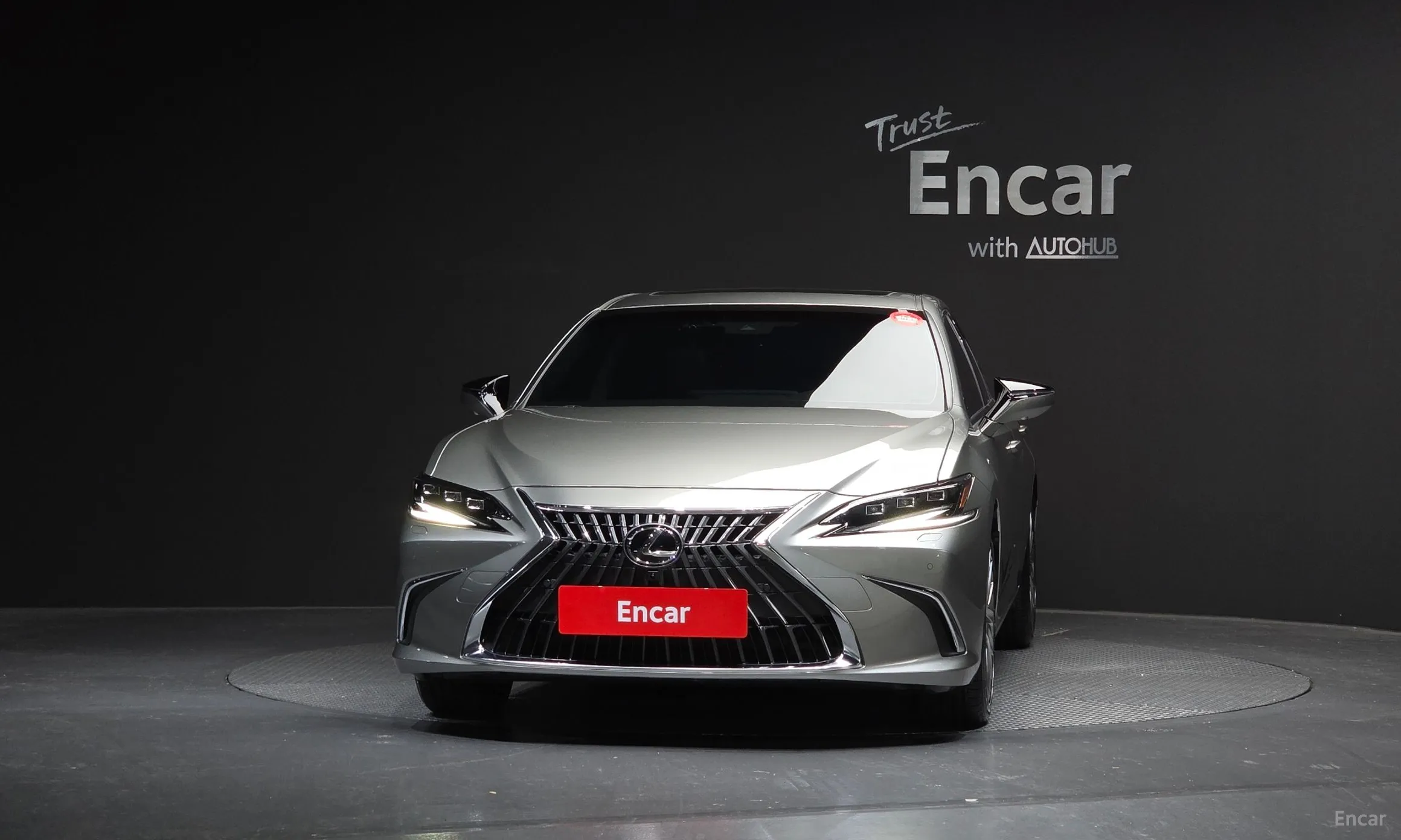 Lexus ES300h 7th Generation превью 3
