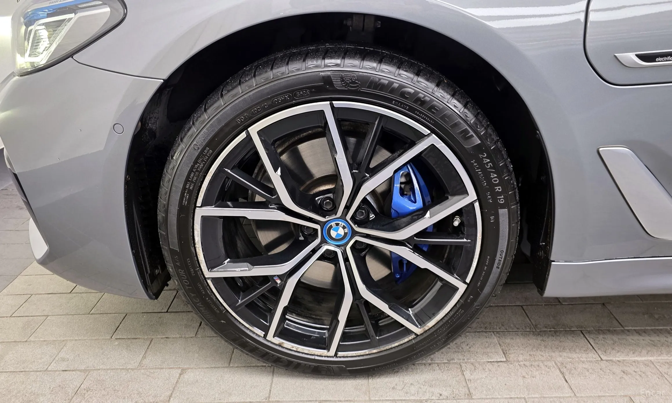 BMW 5 Series (G30) превью 5