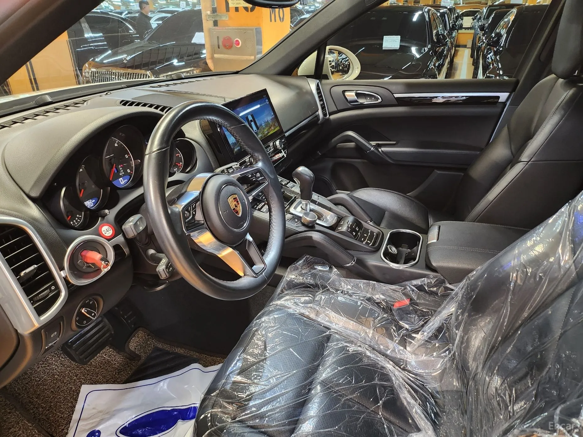 Porsche New Cayenne превью 6