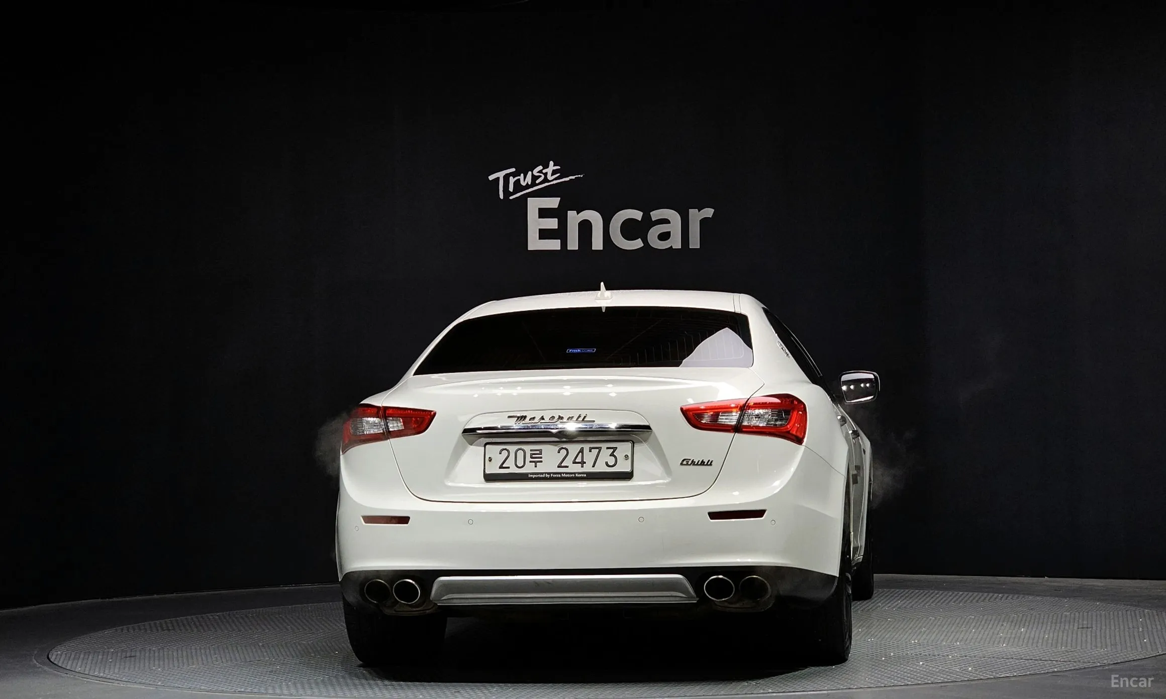 Maserati Ghibli превью 4