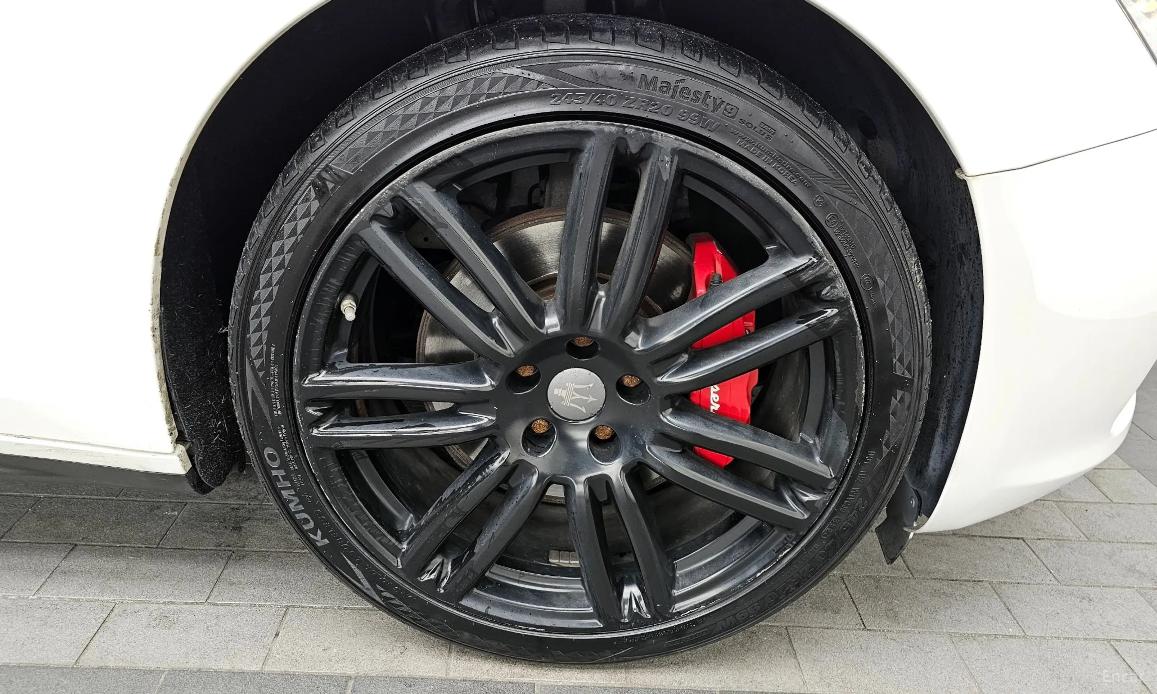 Maserati Ghibli превью 5