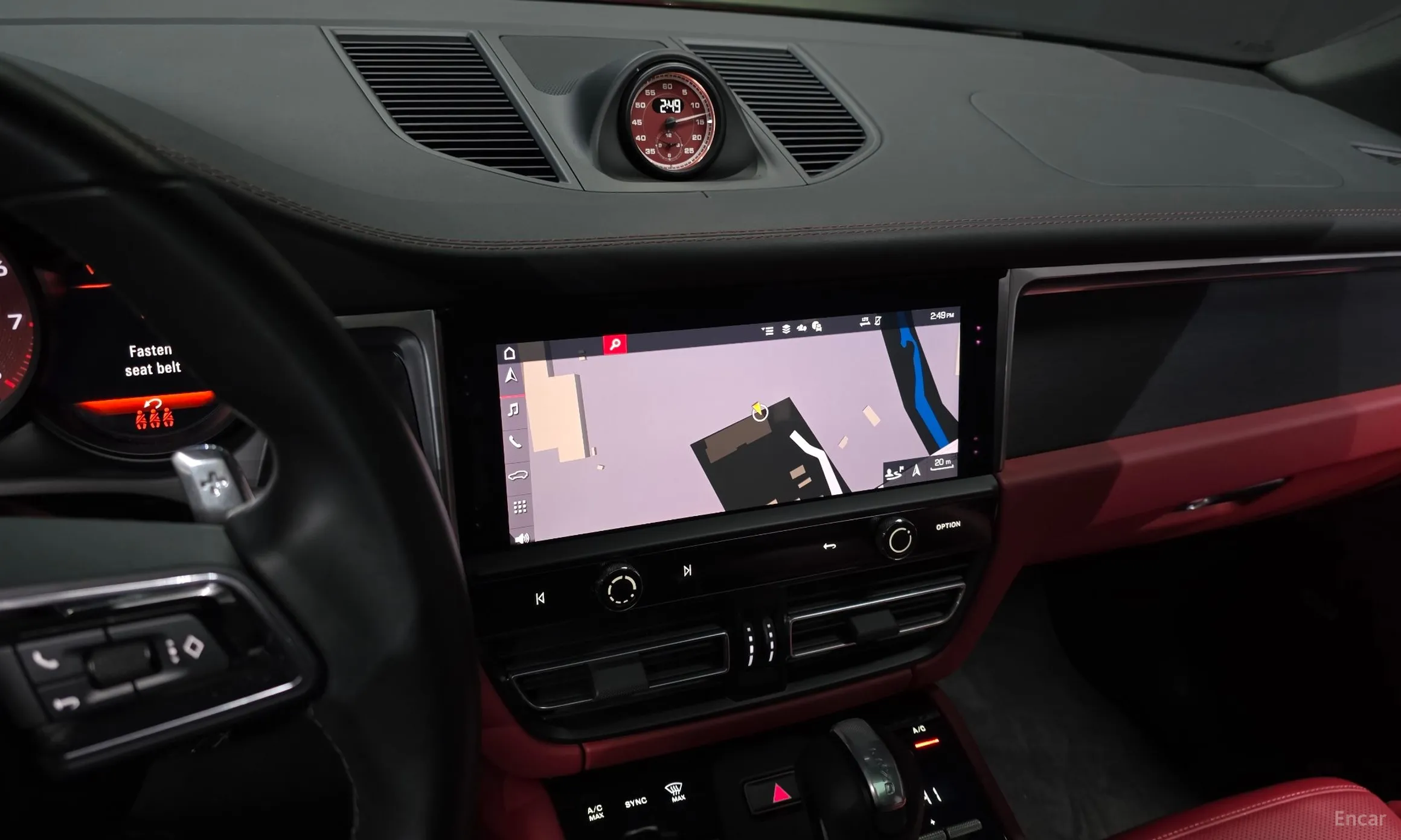 Porsche Macan превью 14