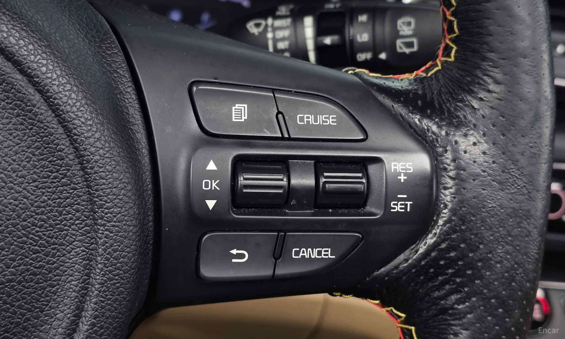 Kia Carnival превью 15