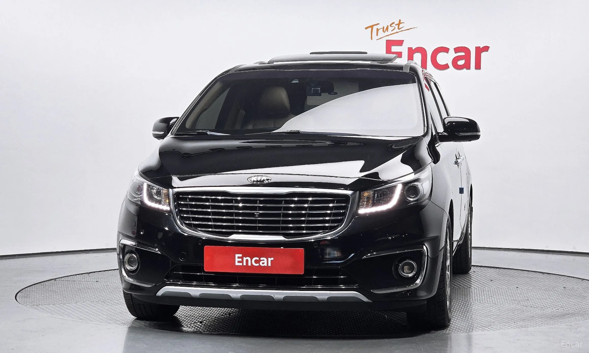 Kia Carnival превью 3