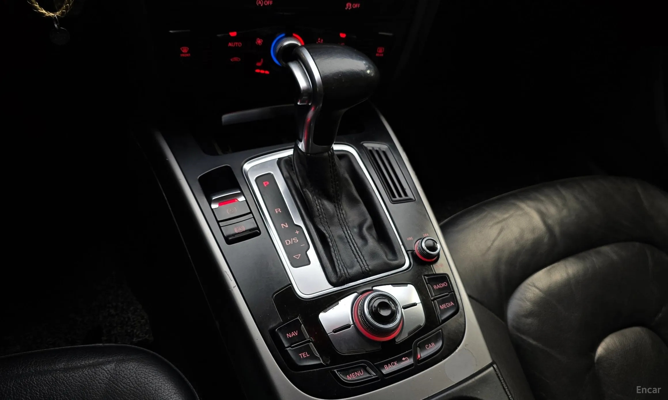 Audi New A4 превью 9