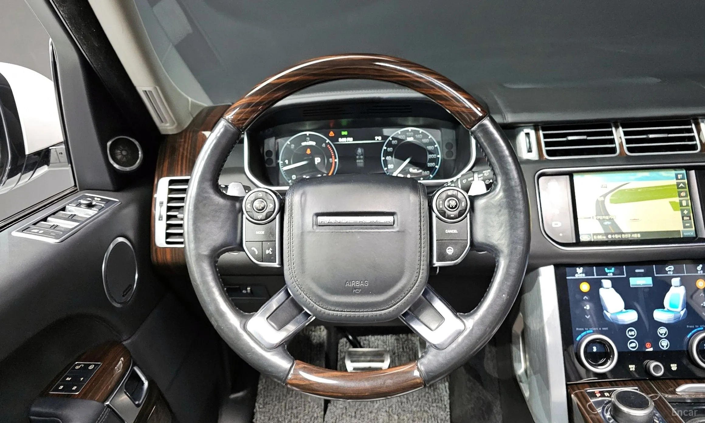 Land Rover Range Rover 4th Generation превью 13