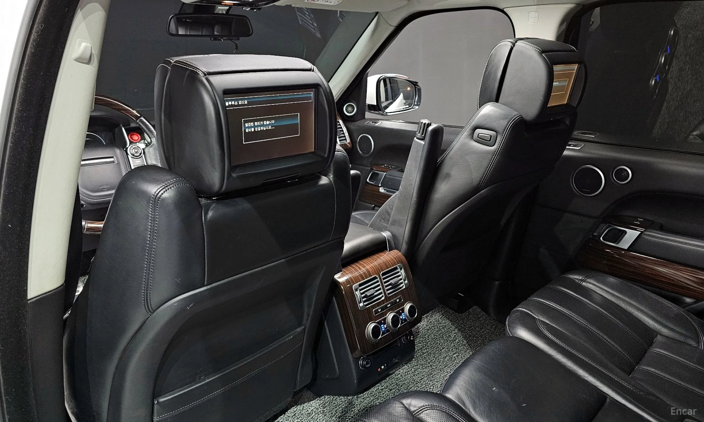 Land Rover Range Rover 4th Generation превью 19