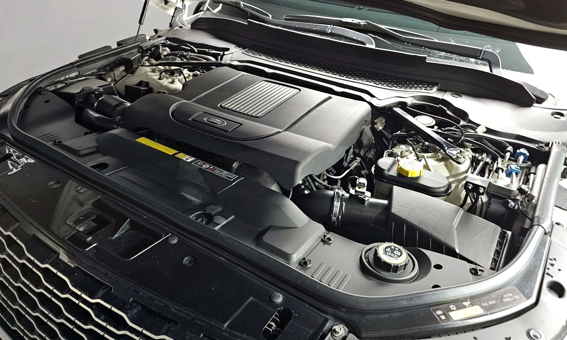 Land Rover Range Rover 4th Generation превью 6