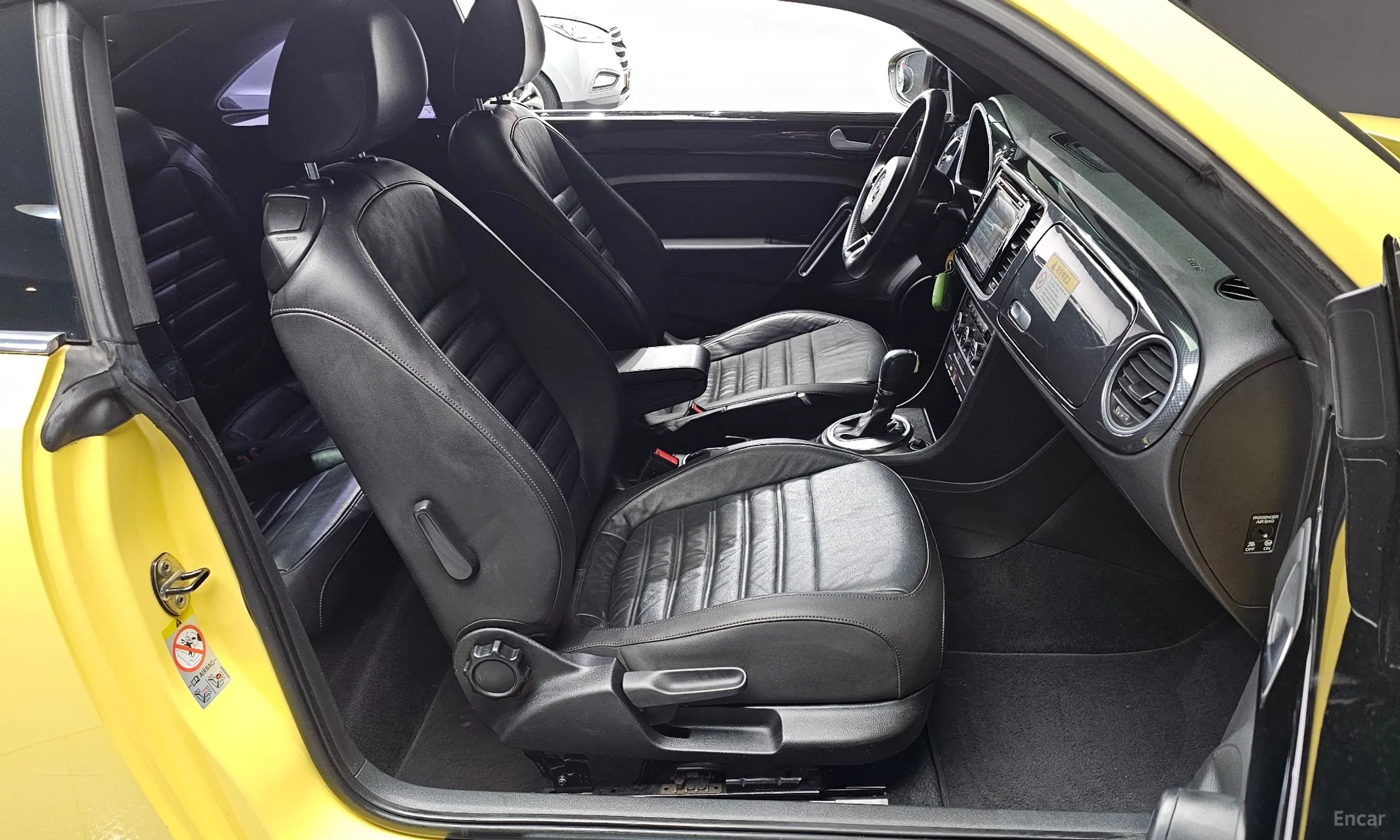 Volkswagen The Beetle превью 10