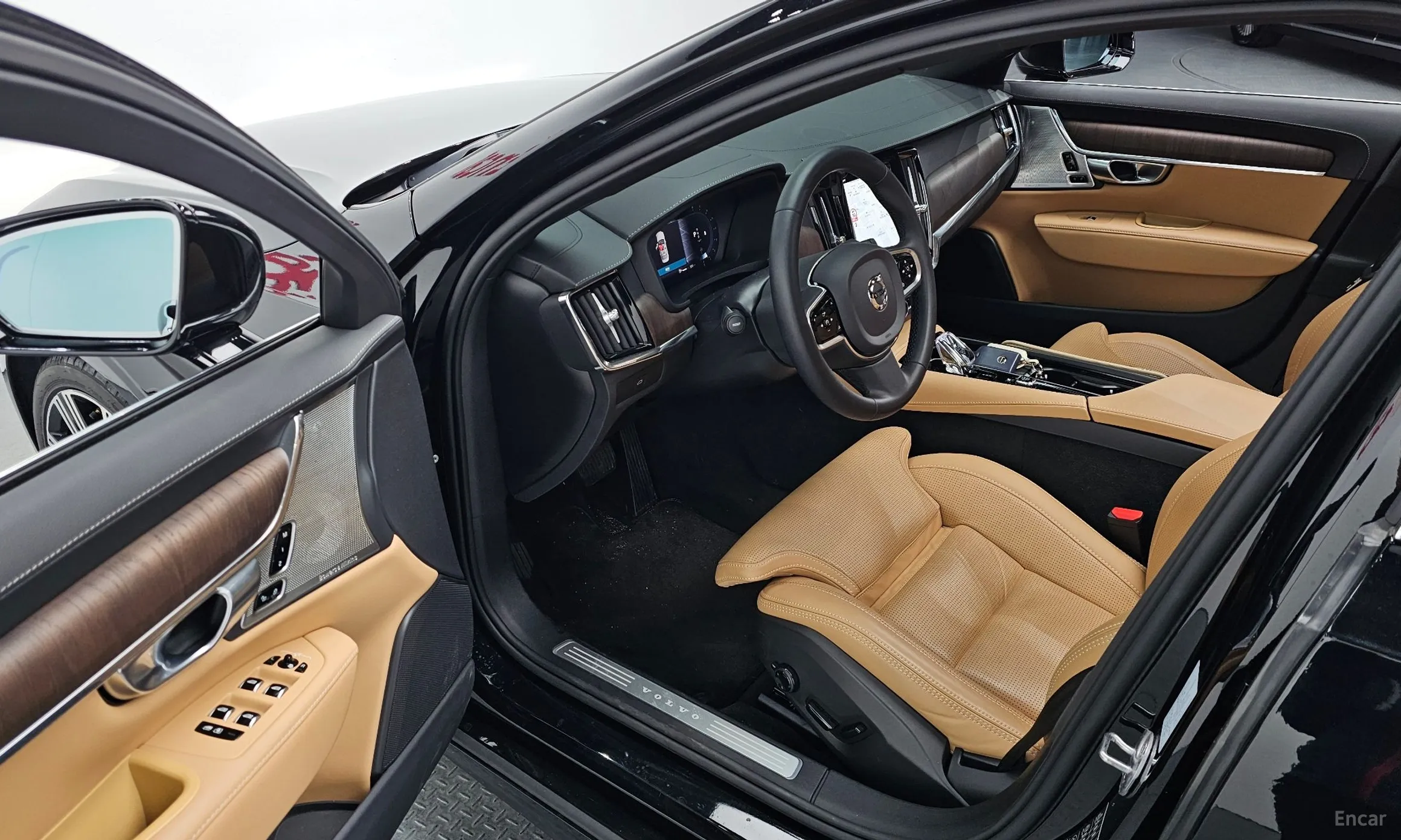 Volvo S90 превью 11
