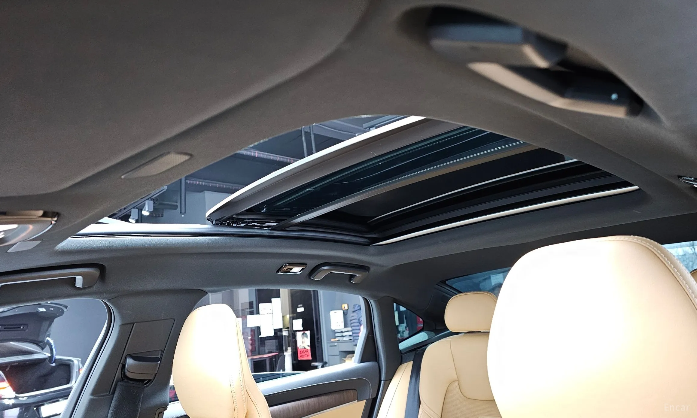 Volvo S90 превью 18