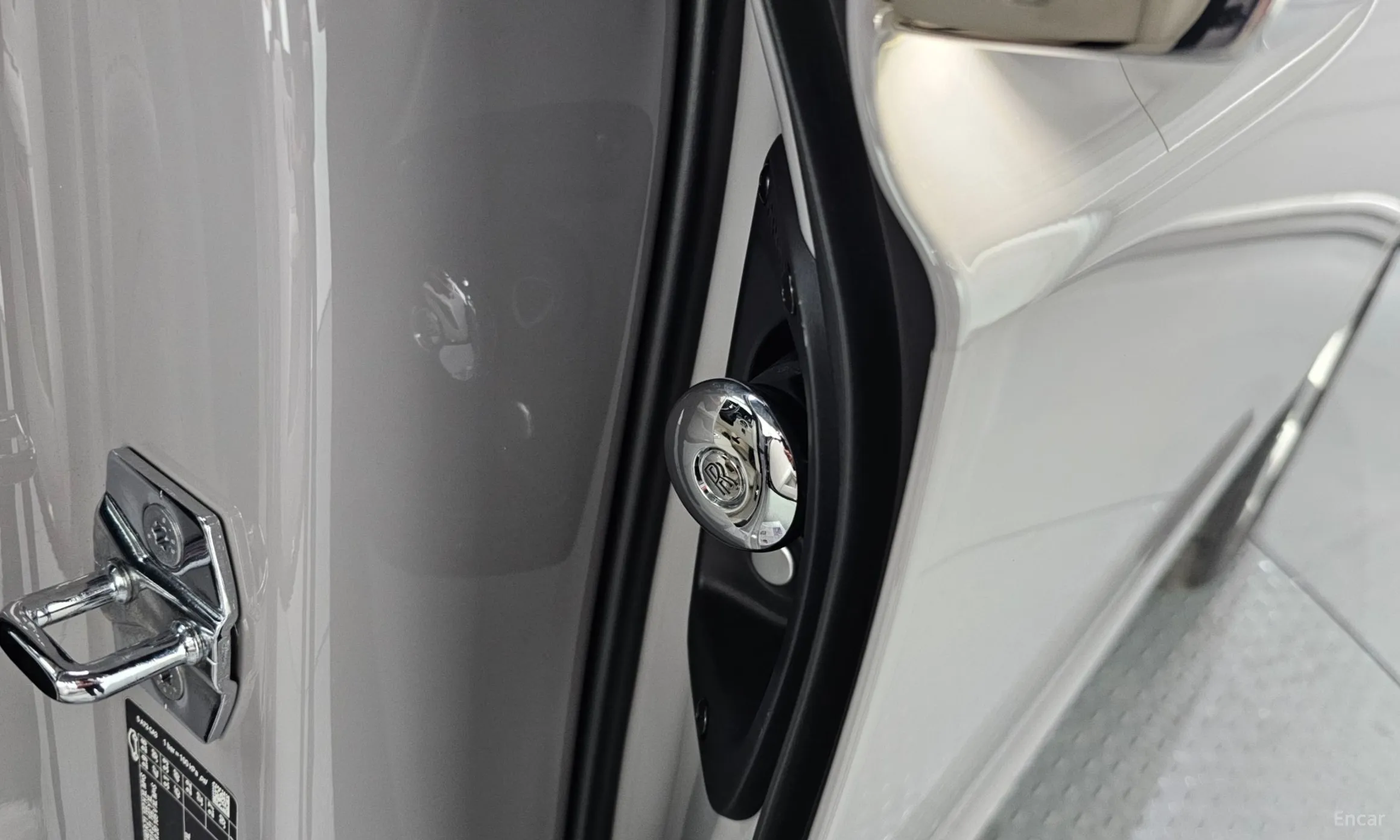 Rolls-Royce Ghost 2nd Generation превью 18