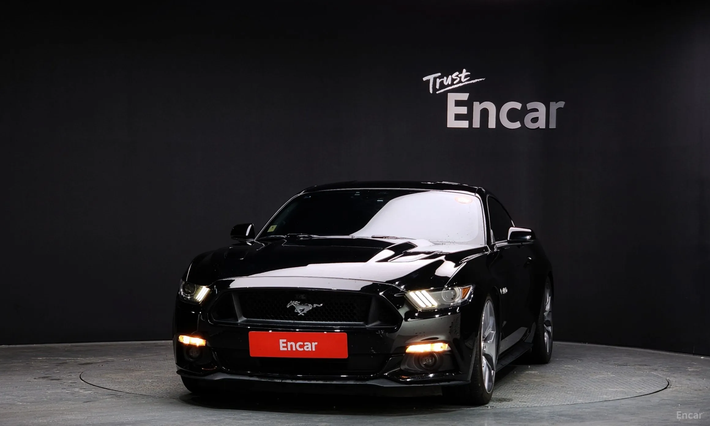 Ford Mustang превью 3