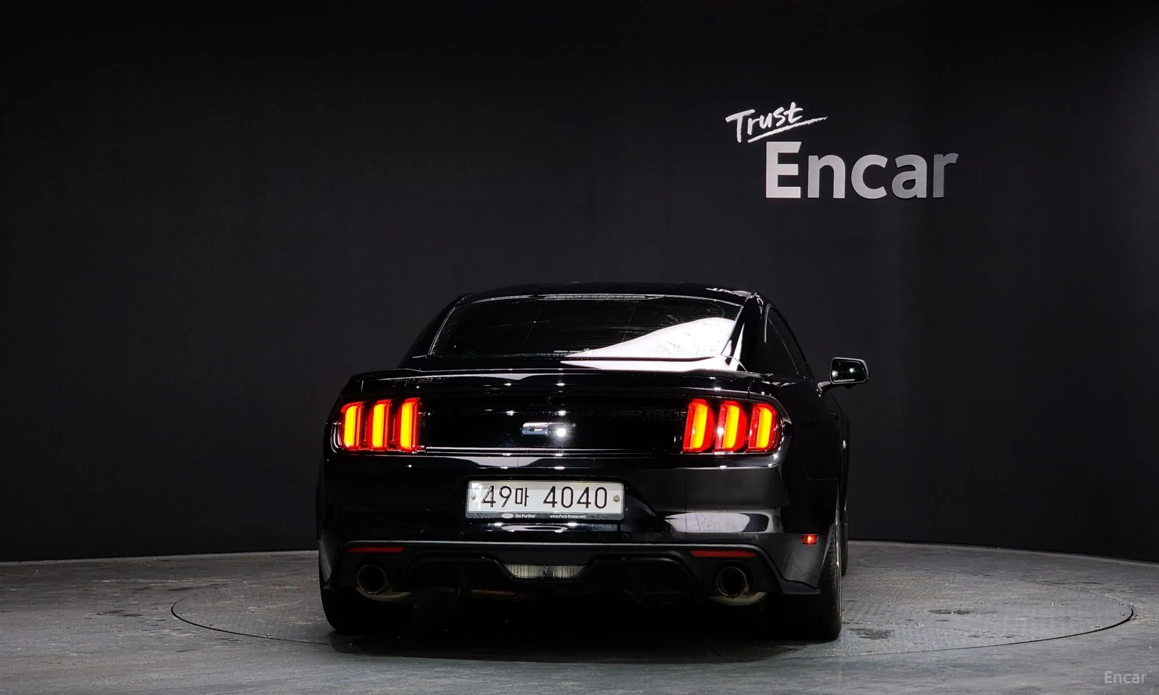 Ford Mustang превью 4