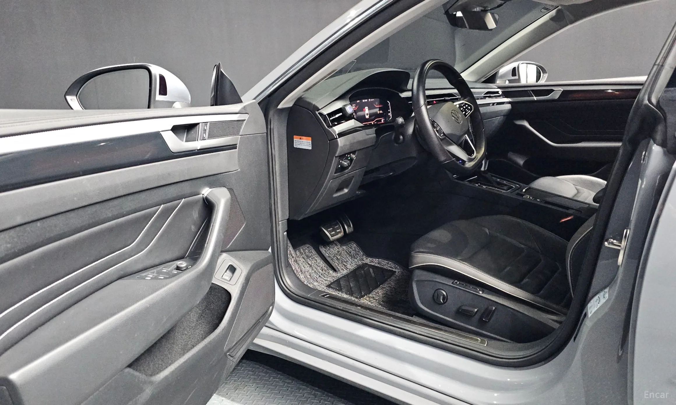 Volkswagen Ateon превью 10