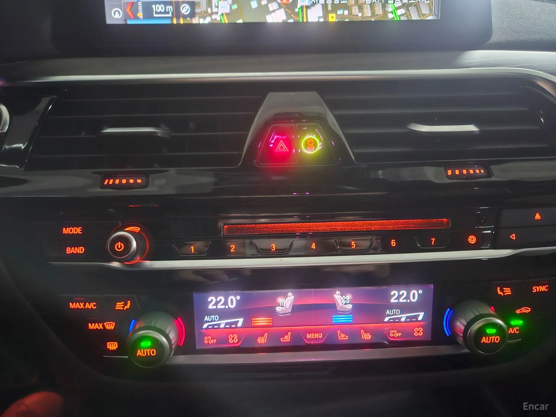 BMW 5 Series (G30) превью 14