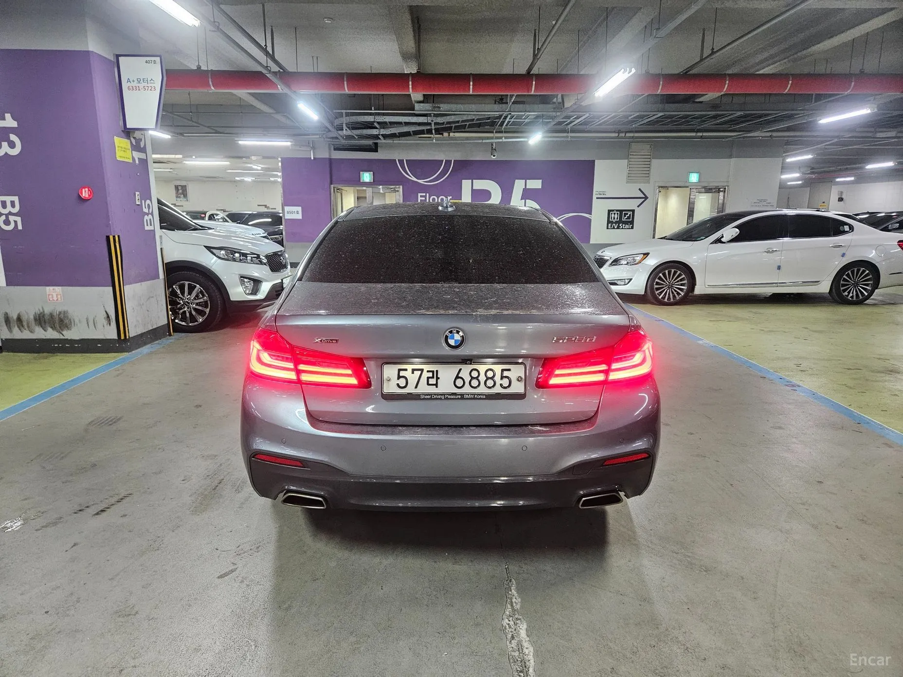 BMW 5 Series (G30) превью 3