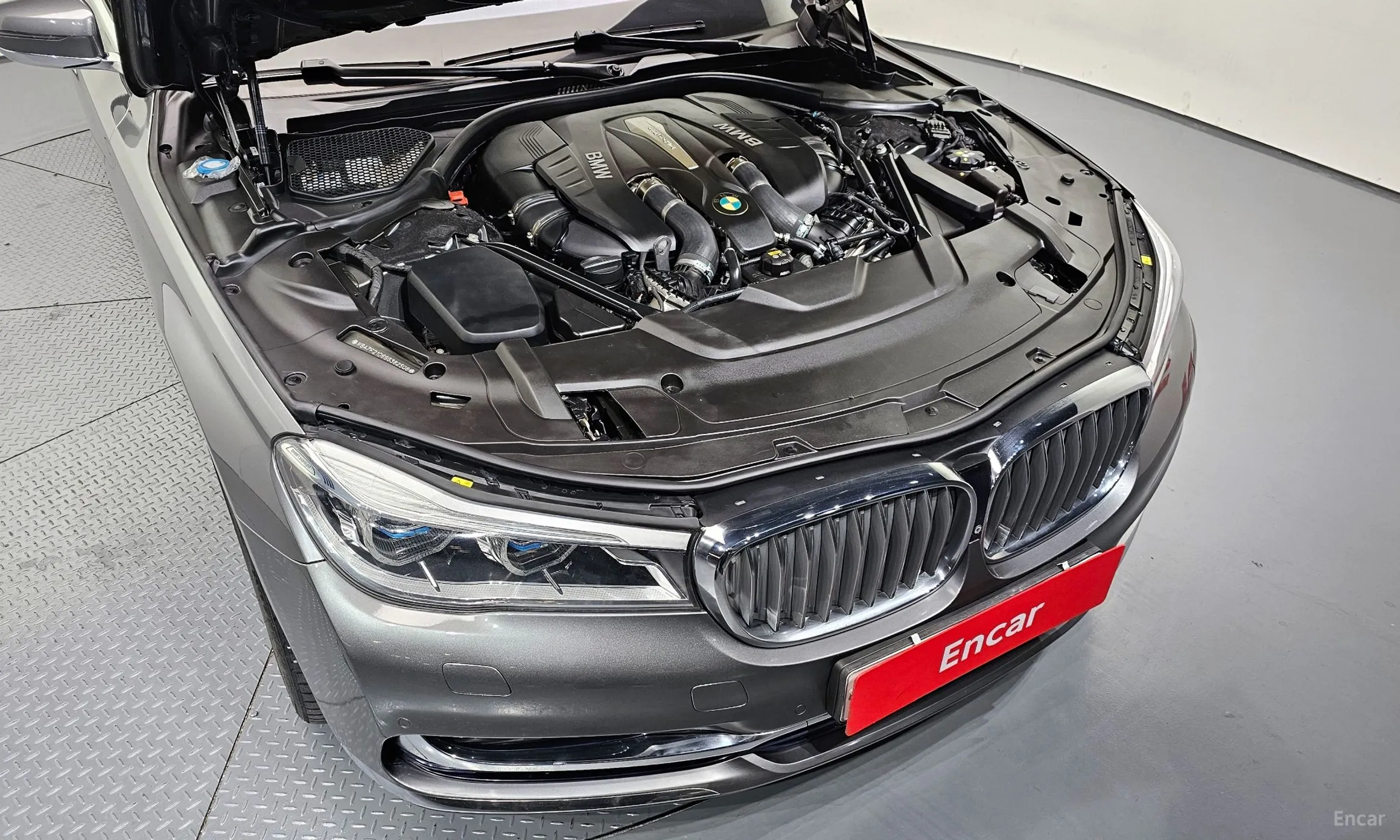 BMW 7 Series (G11) превью 6