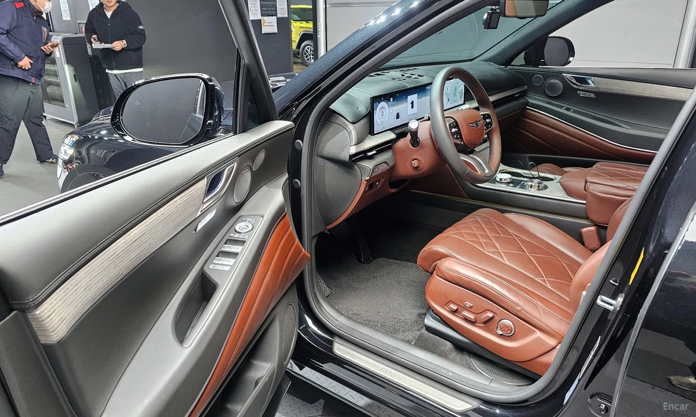 Genesis GV80 превью 10