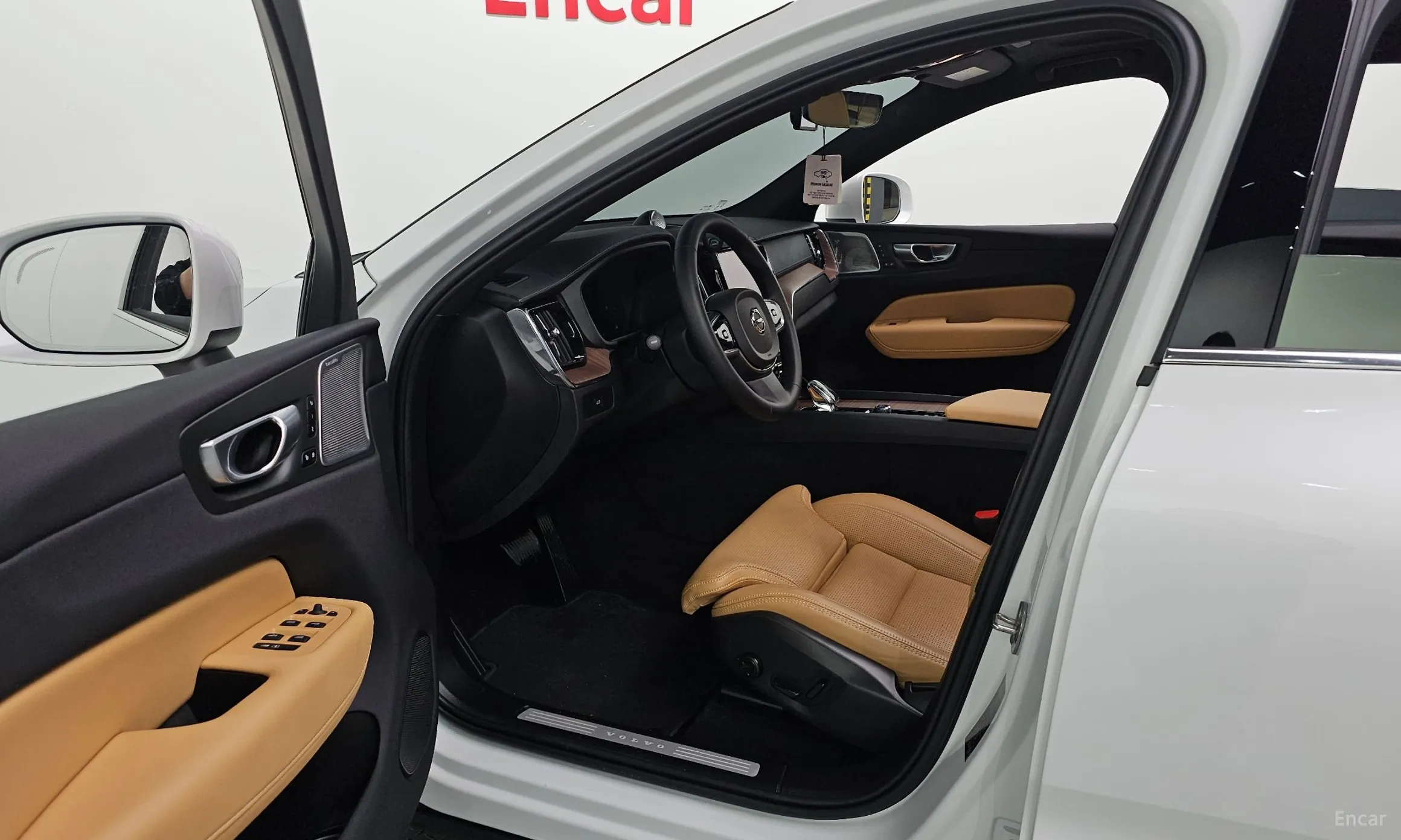 Volvo XC60 Gen 2 превью 10