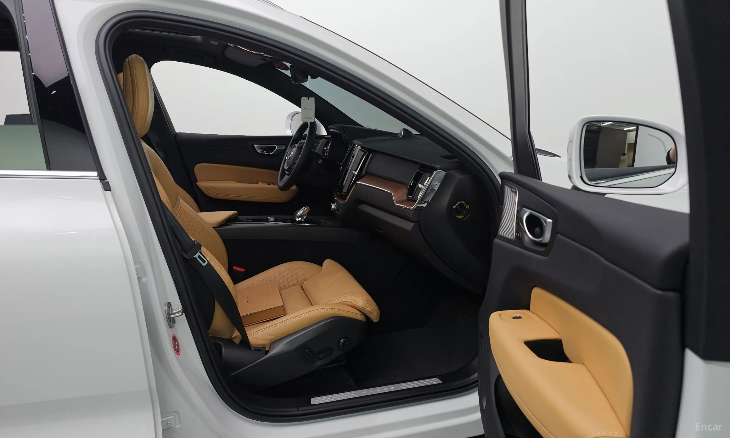 Volvo XC60 Gen 2 превью 17