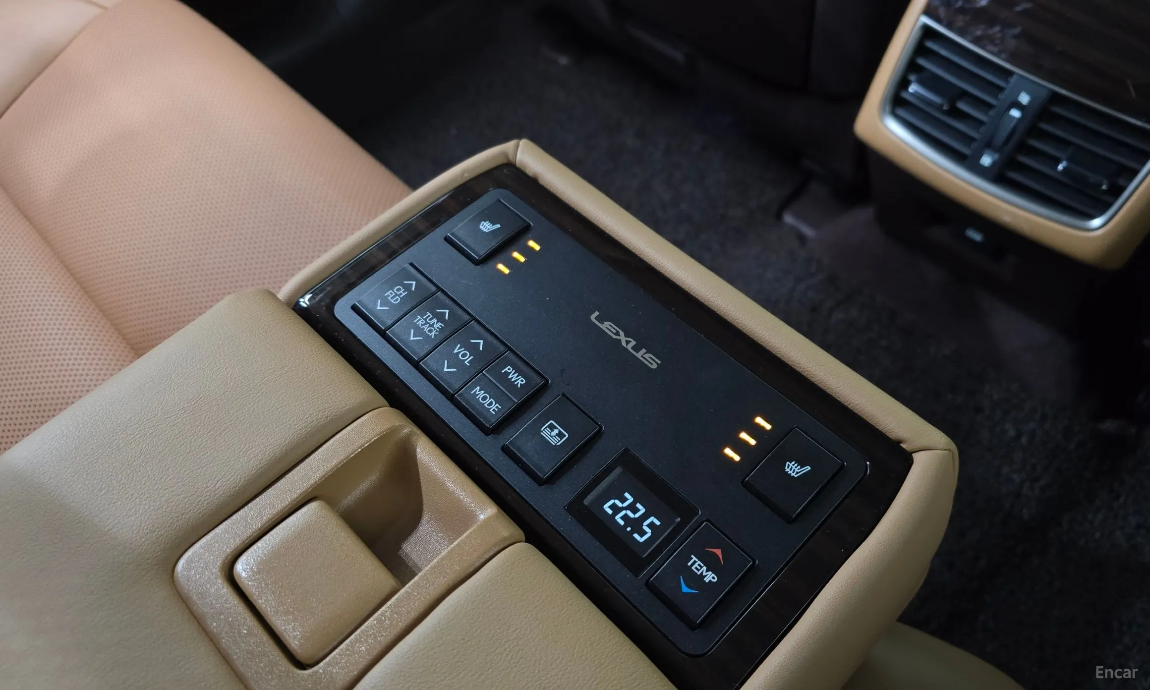 Lexus New ES300h превью 18