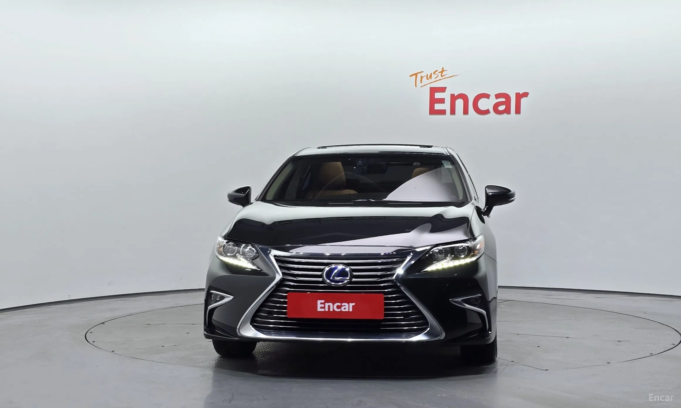 Lexus New ES300h превью 3