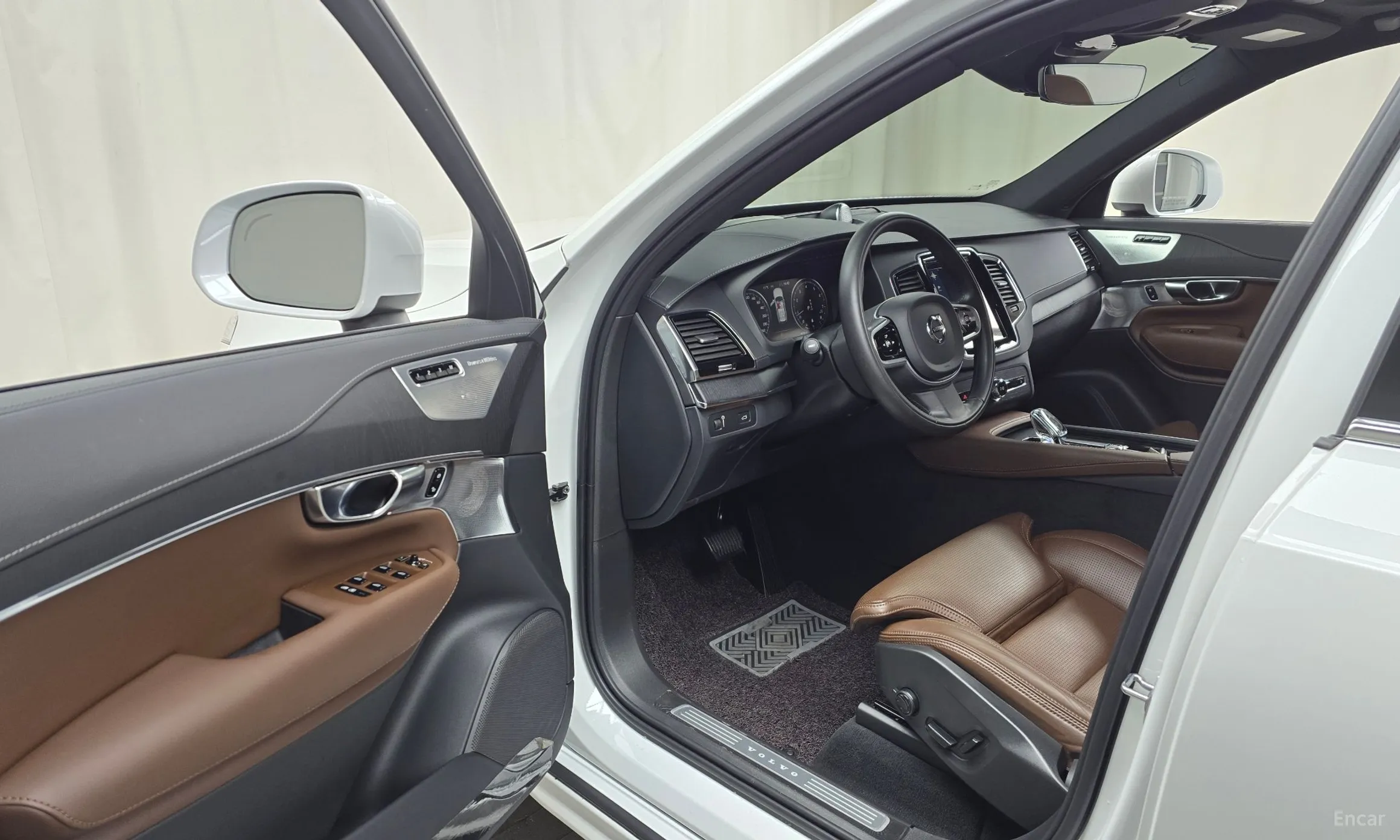 Volvo XC90 Gen 2 превью 10