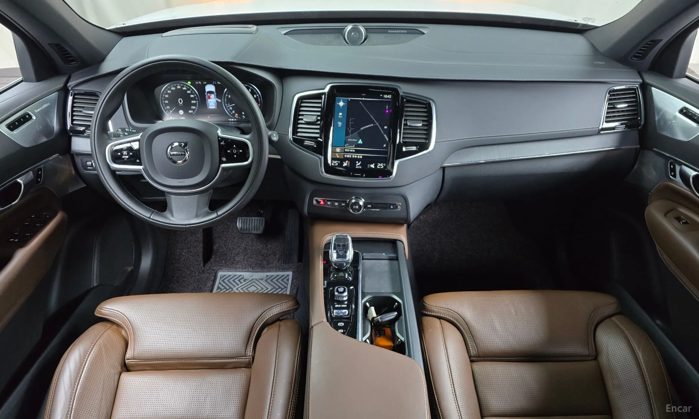 Volvo XC90 Gen 2 превью 7