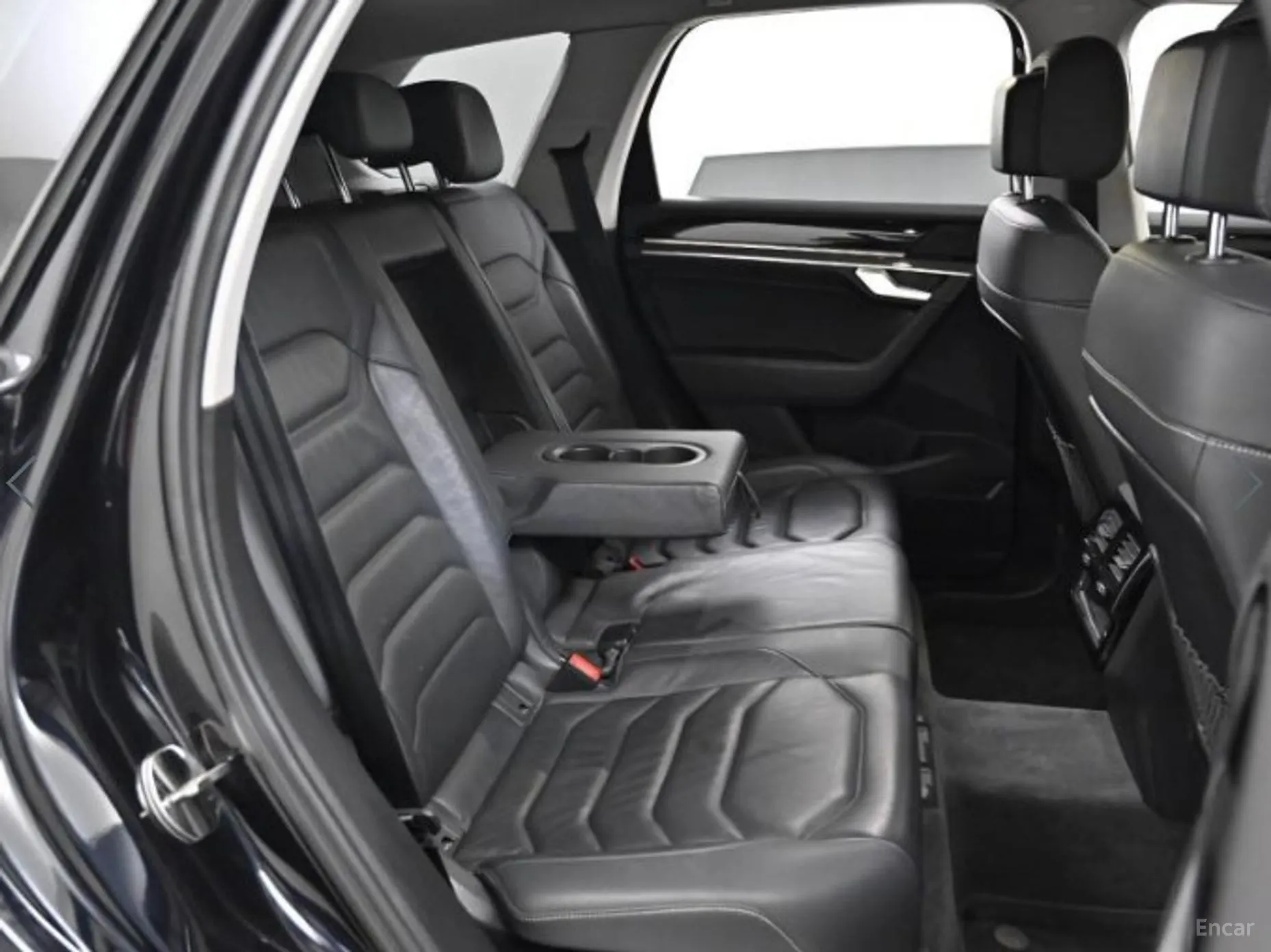 Volkswagen Touareg 3rd Generation превью 12