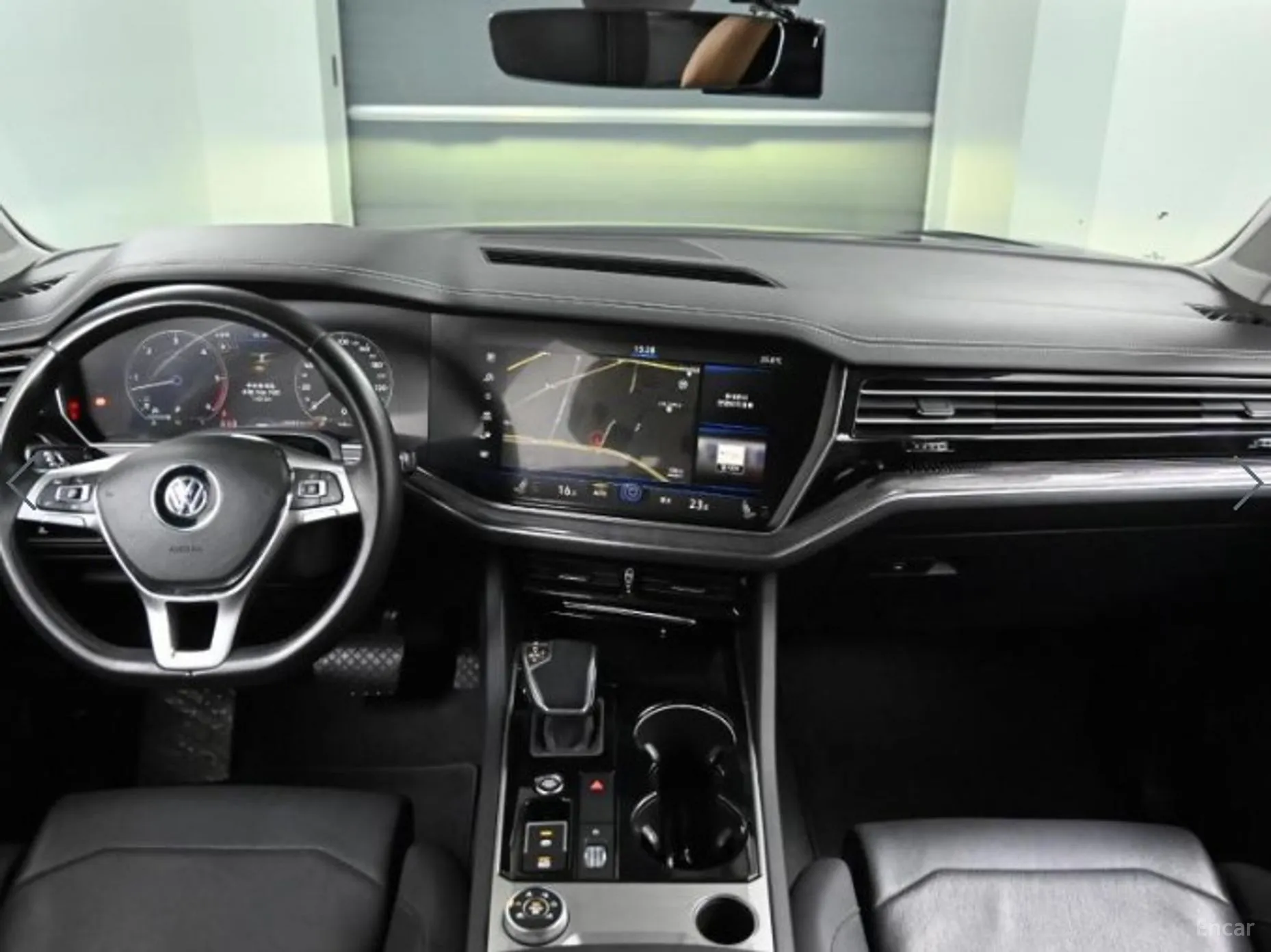 Volkswagen Touareg 3rd Generation превью 7