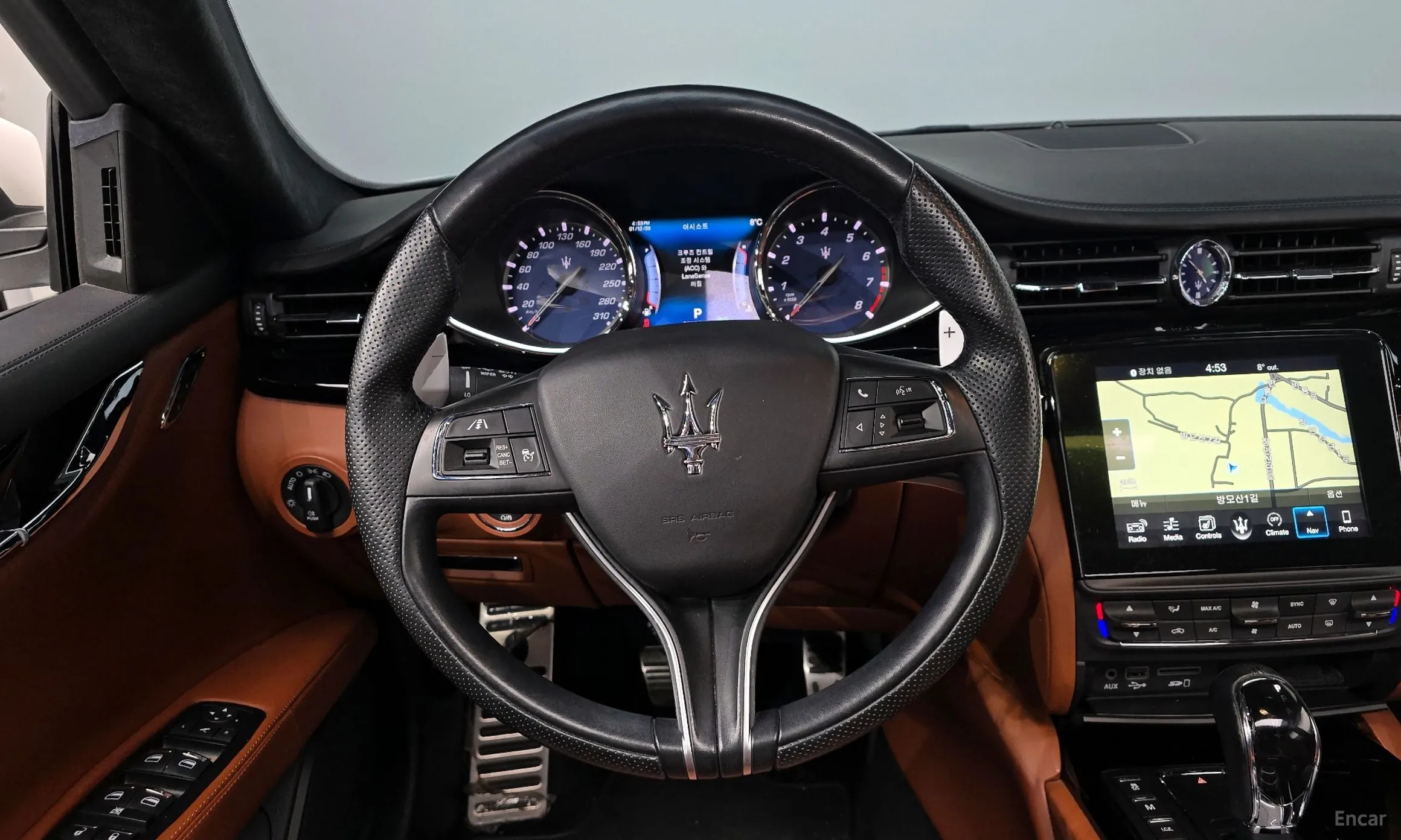 Maserati Quattroporte превью 13