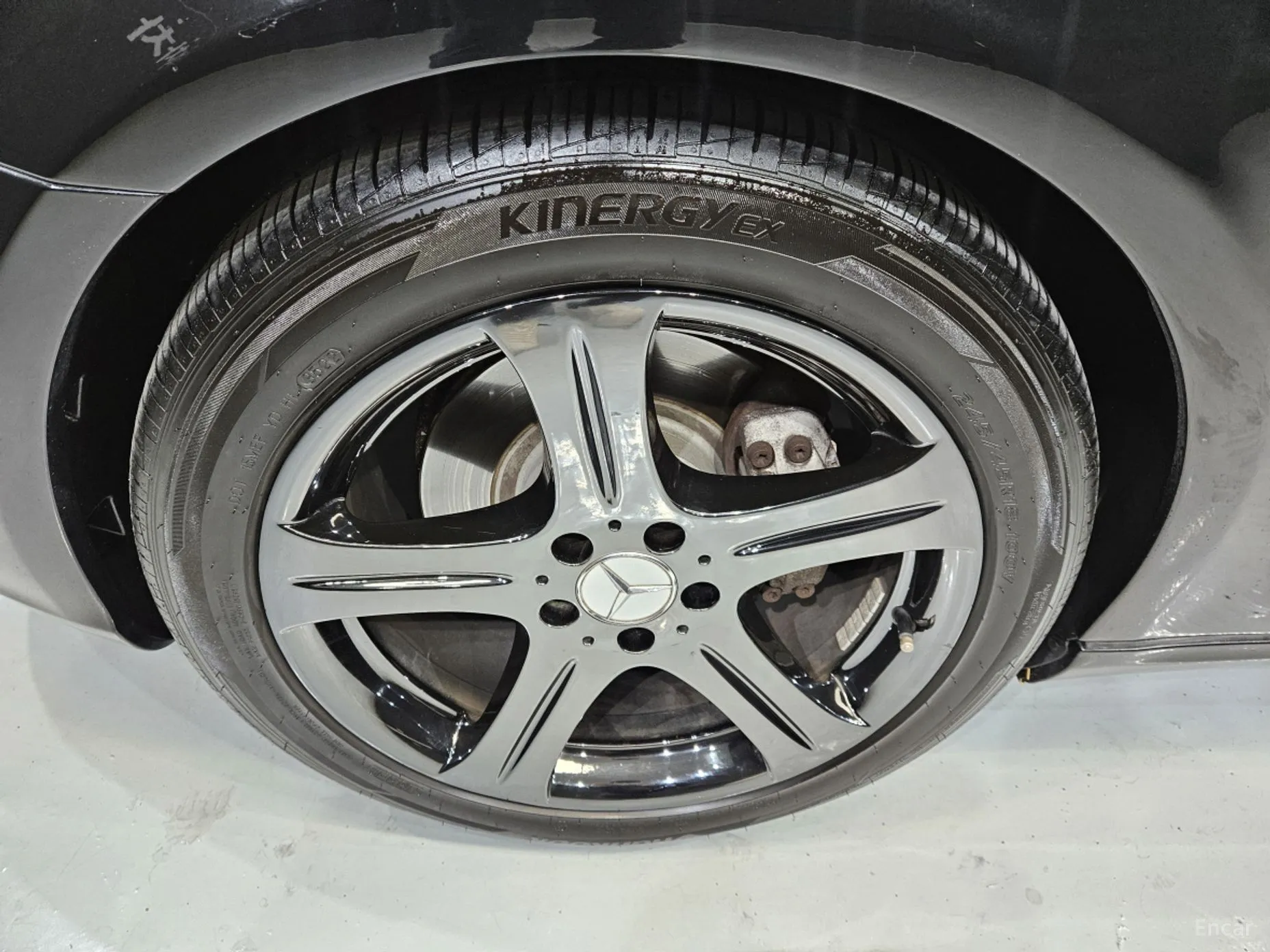 Mercedes Benz CLS-Class W219 превью 20