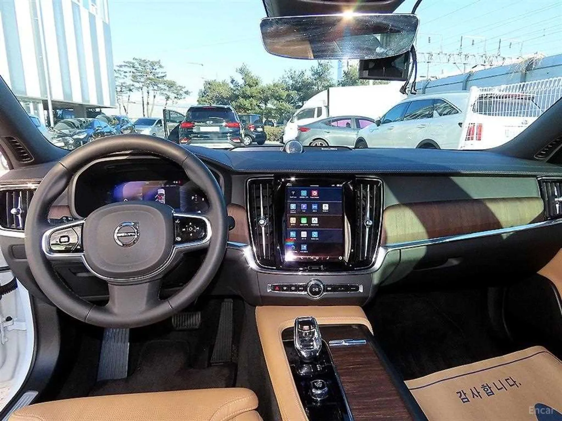 Volvo S90 превью 7