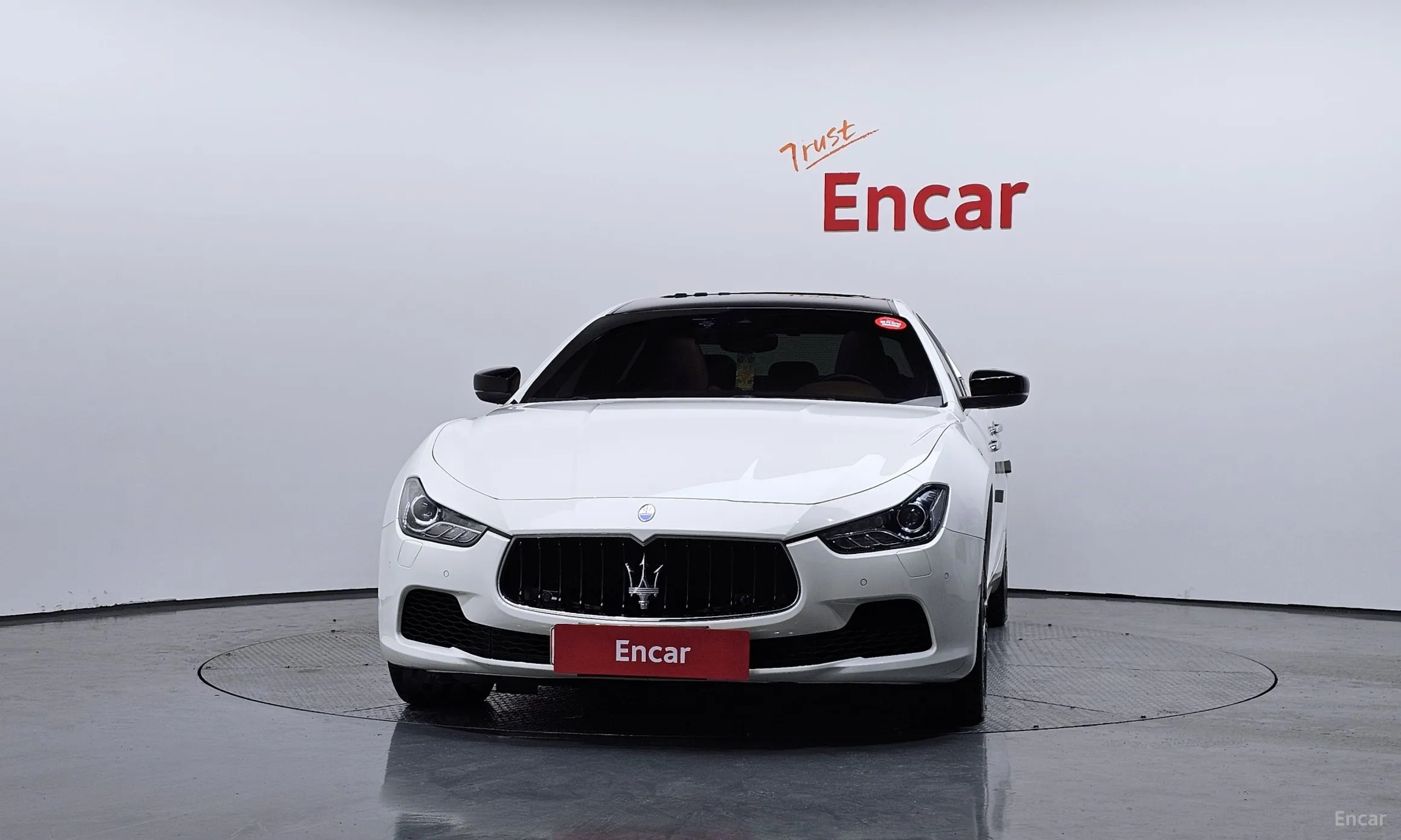 Maserati Ghibli превью 3
