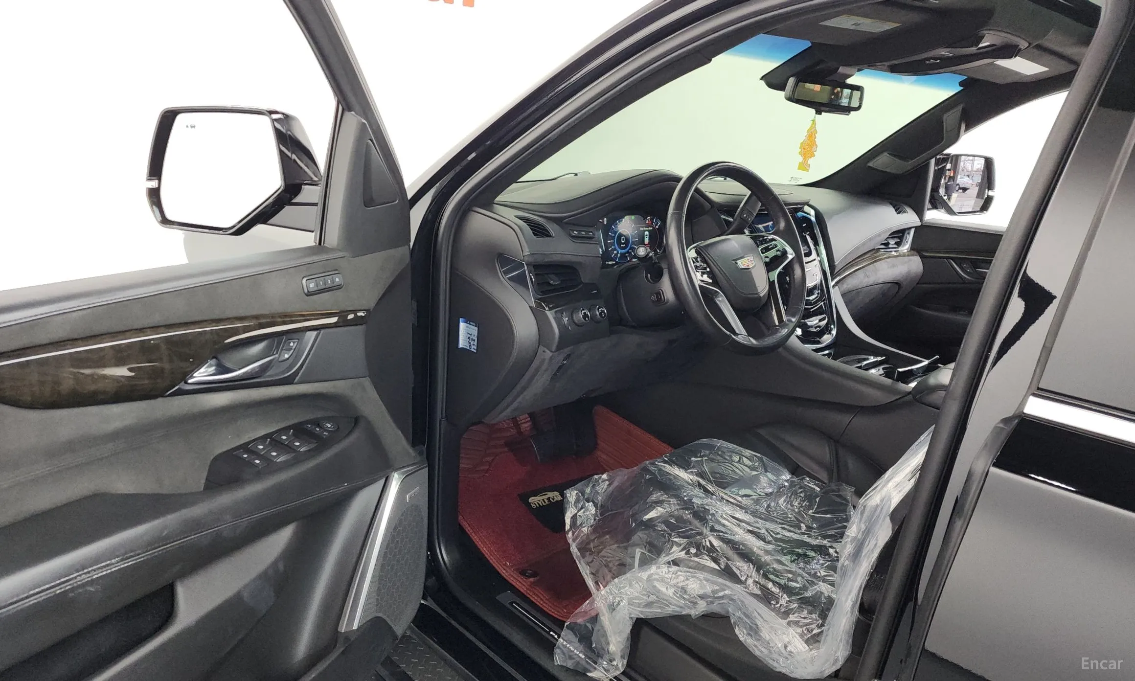 Cadillac Escalade превью 10