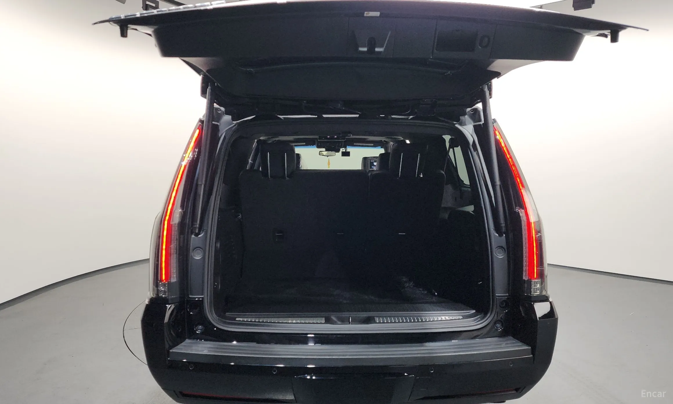 Cadillac Escalade превью 20