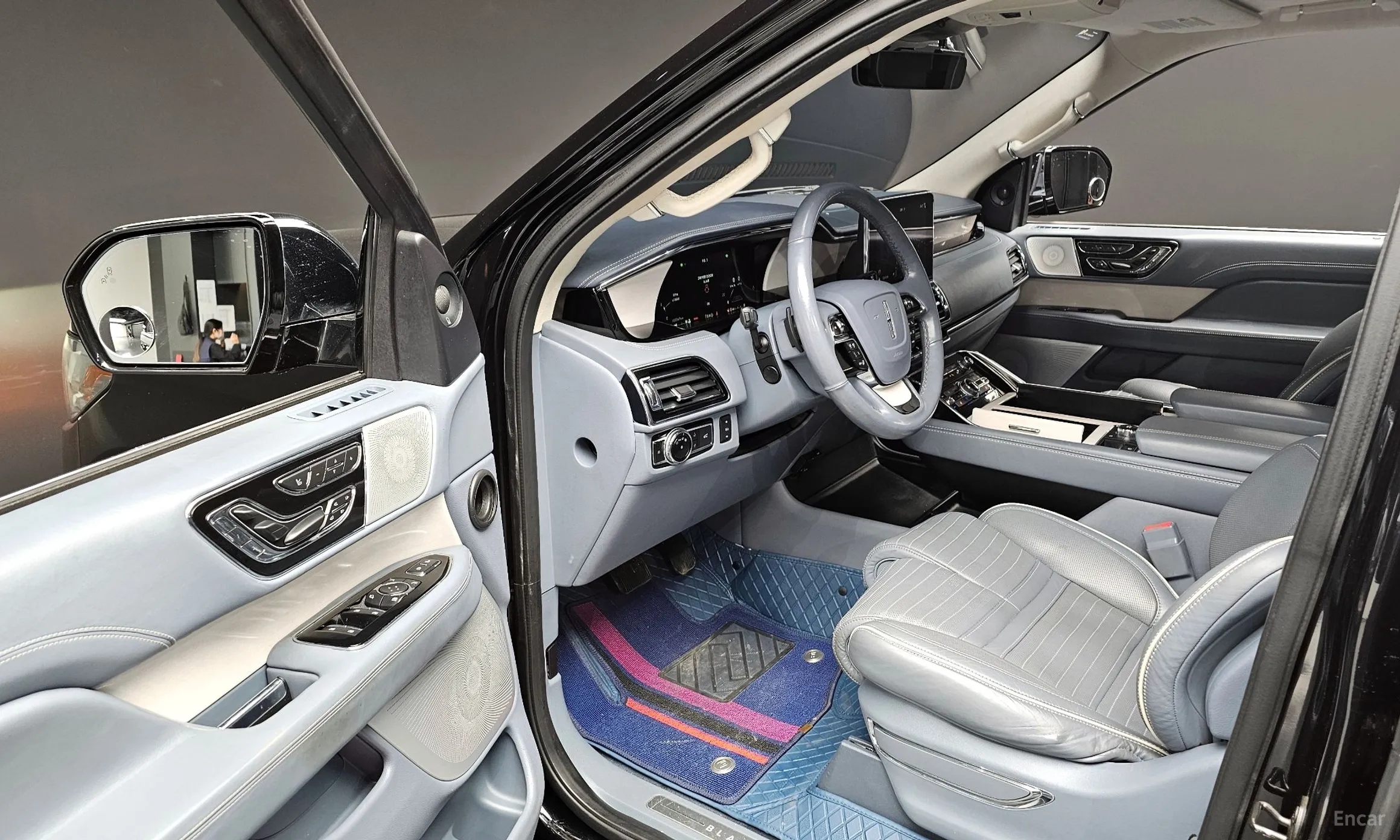 Lincoln Navigator 4th generation превью 12