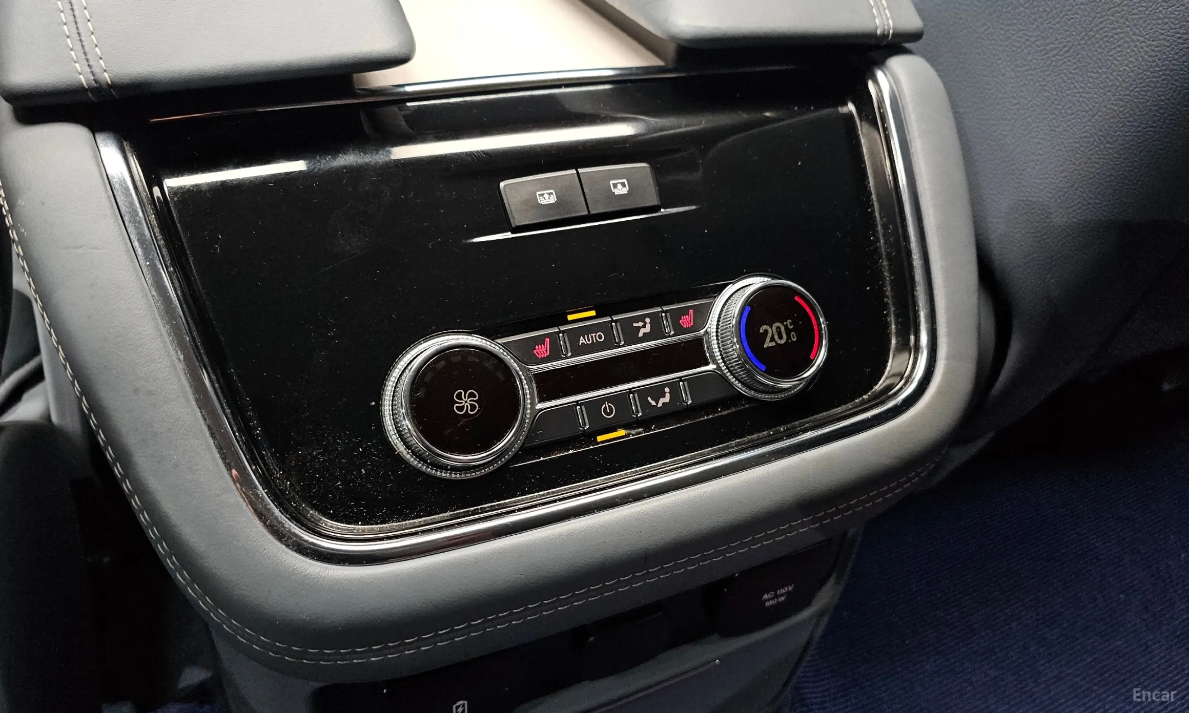 Lincoln Navigator 4th generation превью 19